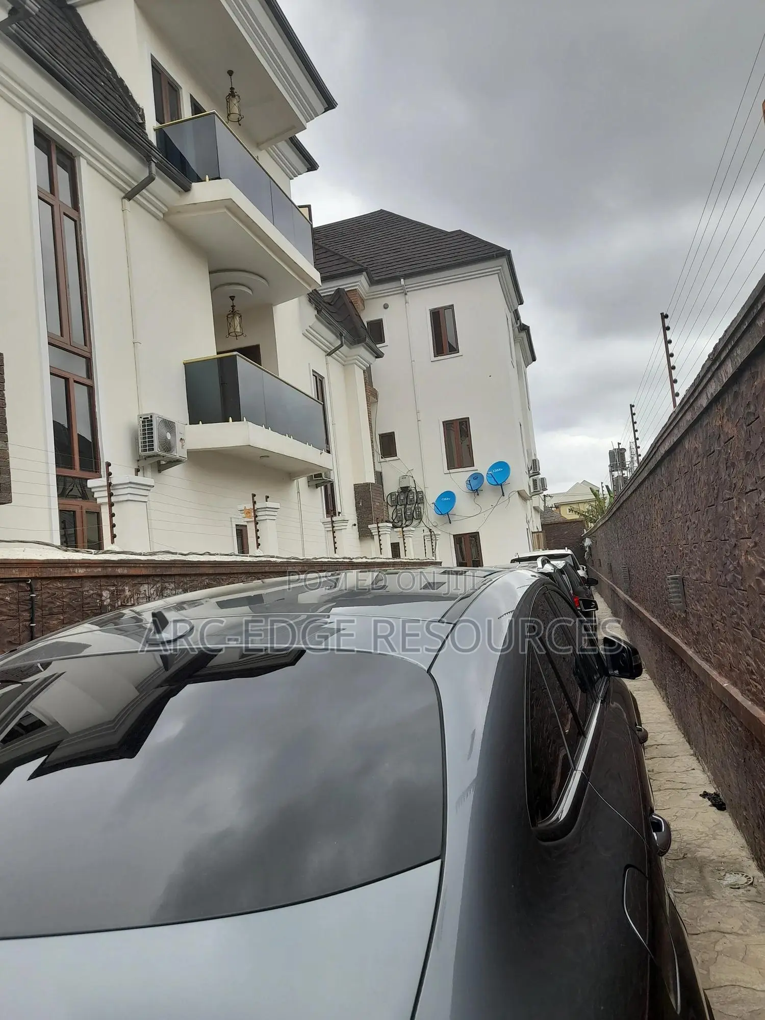 Furnished 5bdrm Duplex in Apple Junction for sale