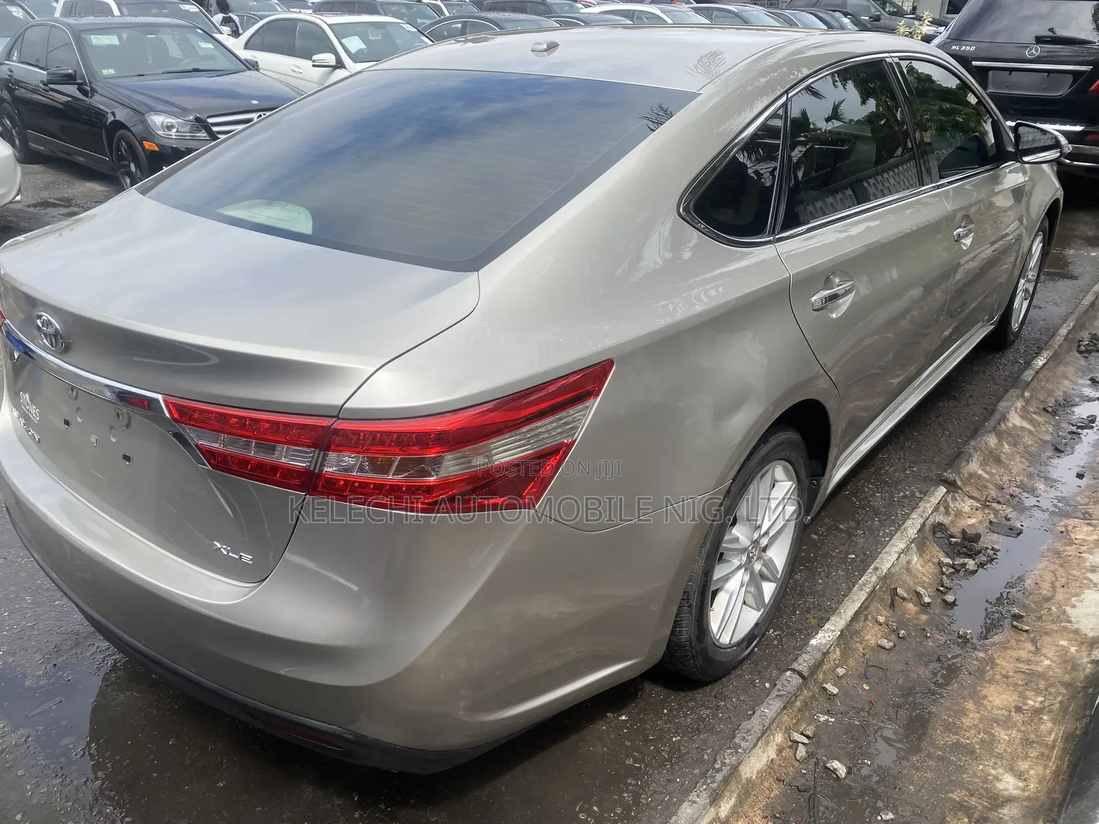 Toyota Avalon 2014 Gold