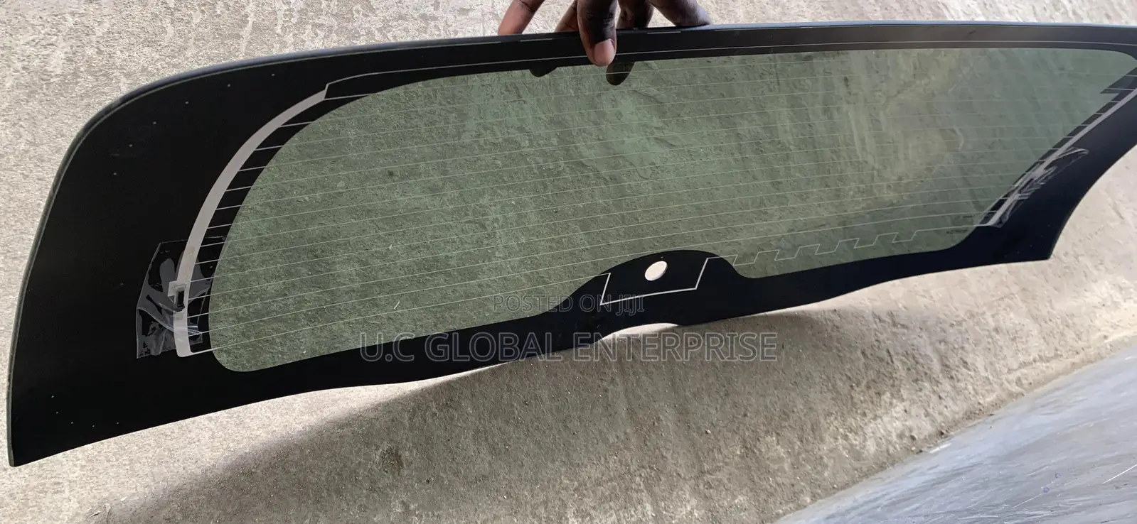 Dm for Back Windscreen Honda CRV 2015 Available Now
