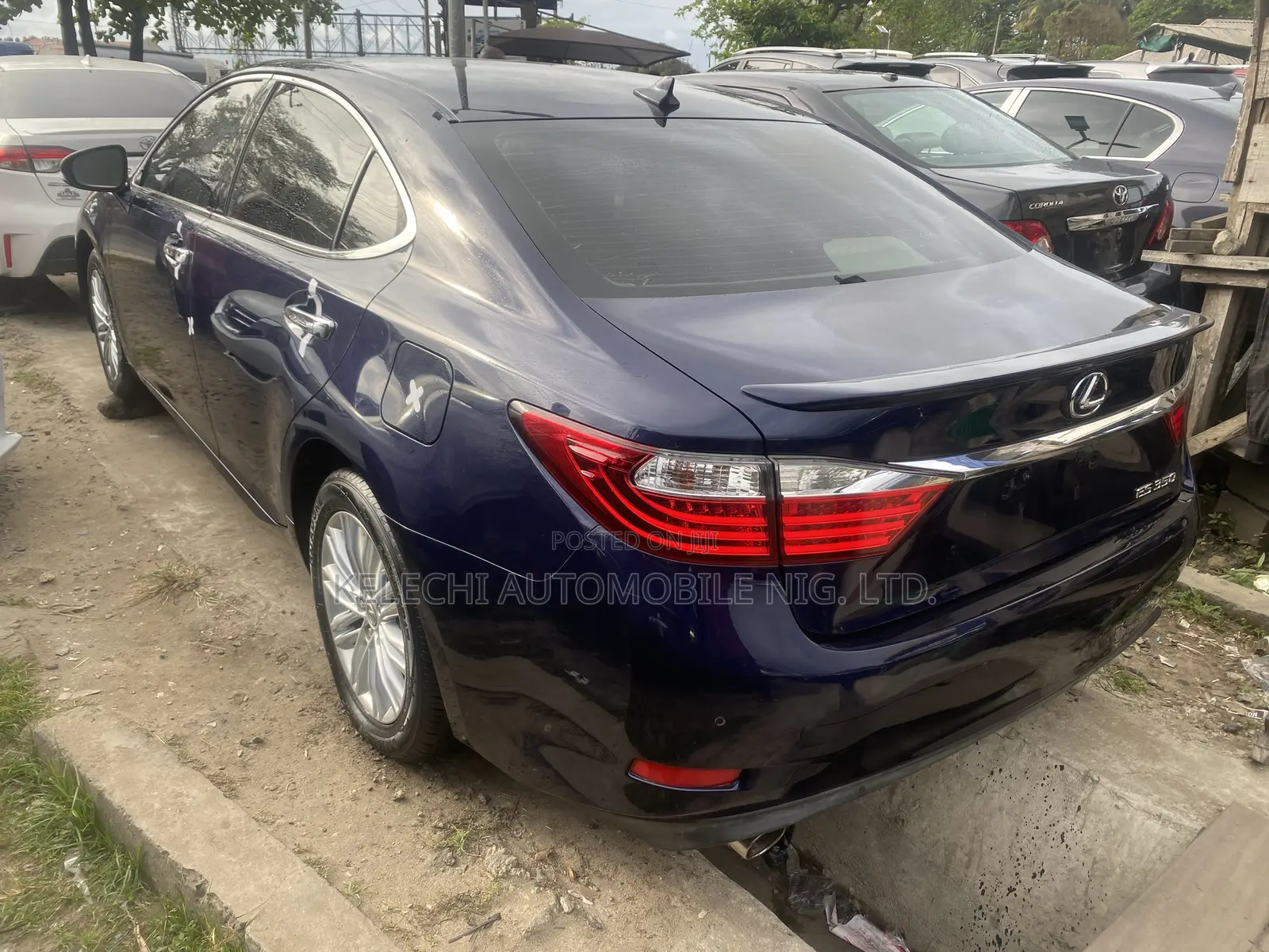 Lexus ES 2014 Blue