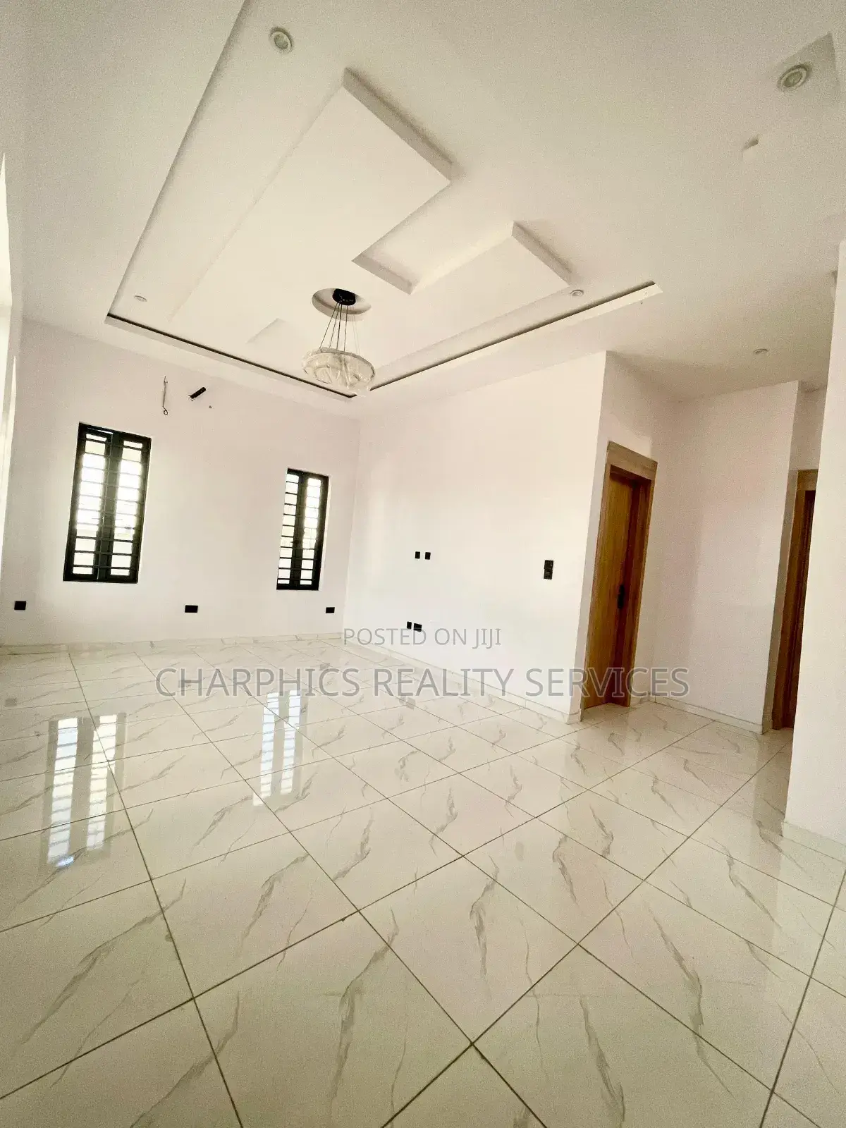 5bdrm Duplex in Ajah for sale