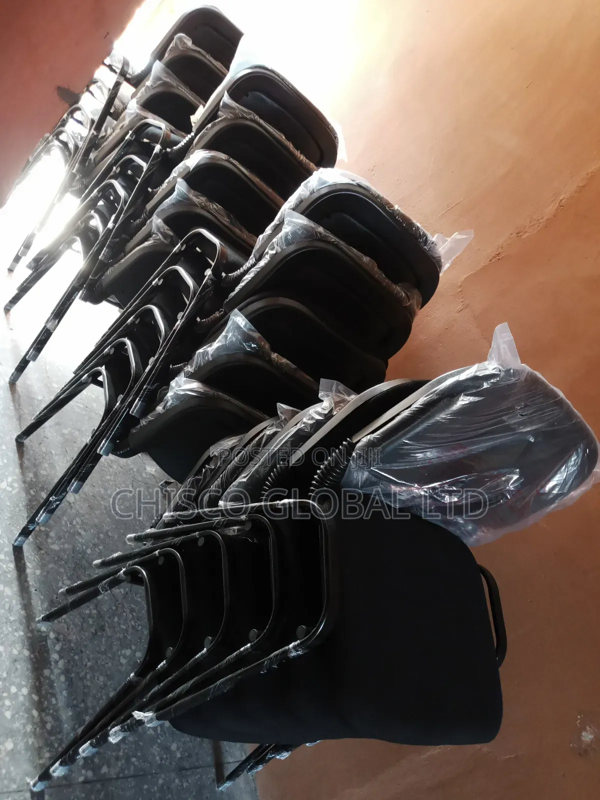 Single Chair's