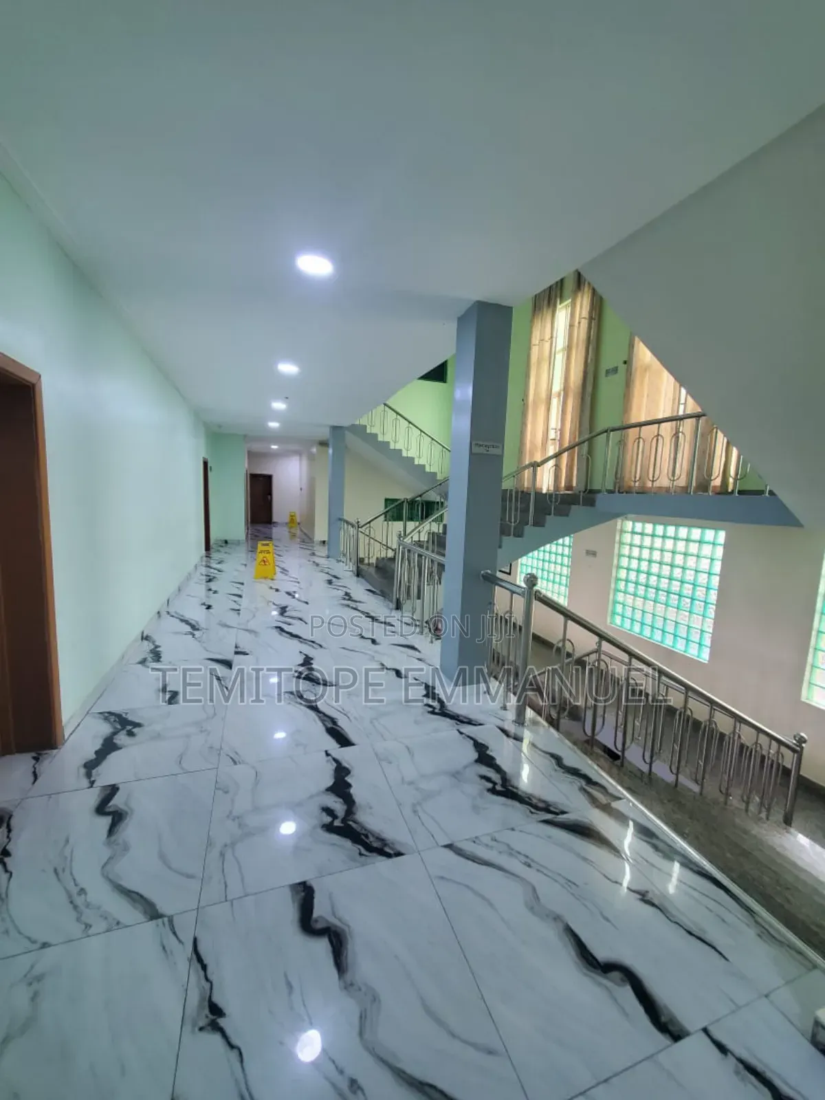 Nice 82rooms Hotel on 3666sqm.C of O.Swimming Pool Elevator