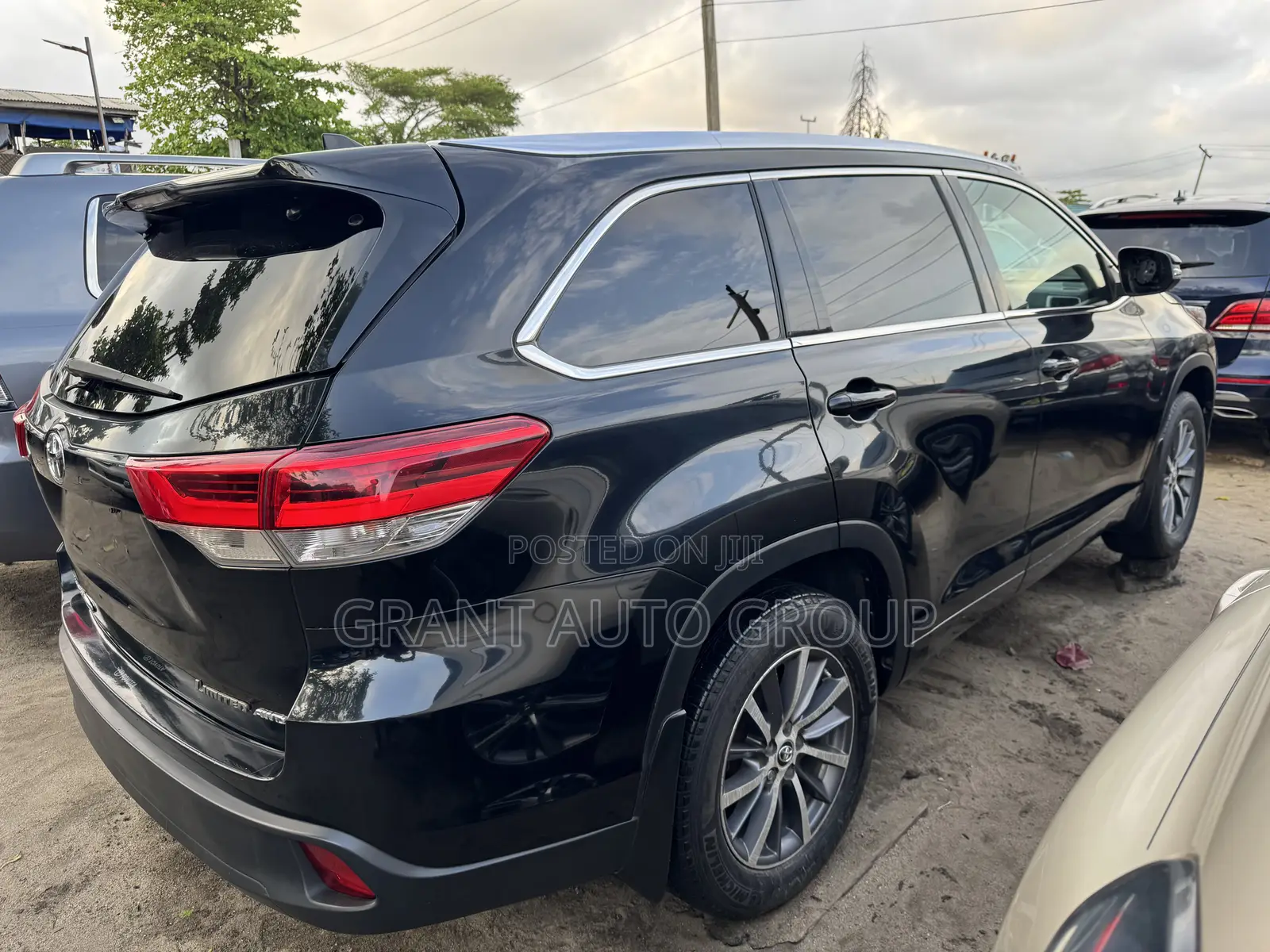 Toyota Highlander Limited 4x4 V6 (3.5L 6cyl 8A) 2018 Black