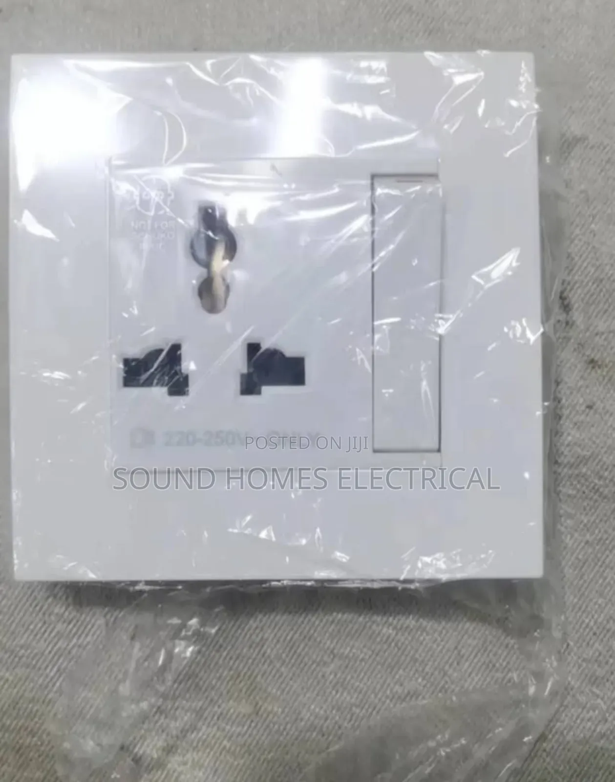 Schnieder 13amps Single Socket (Multi Mouth)