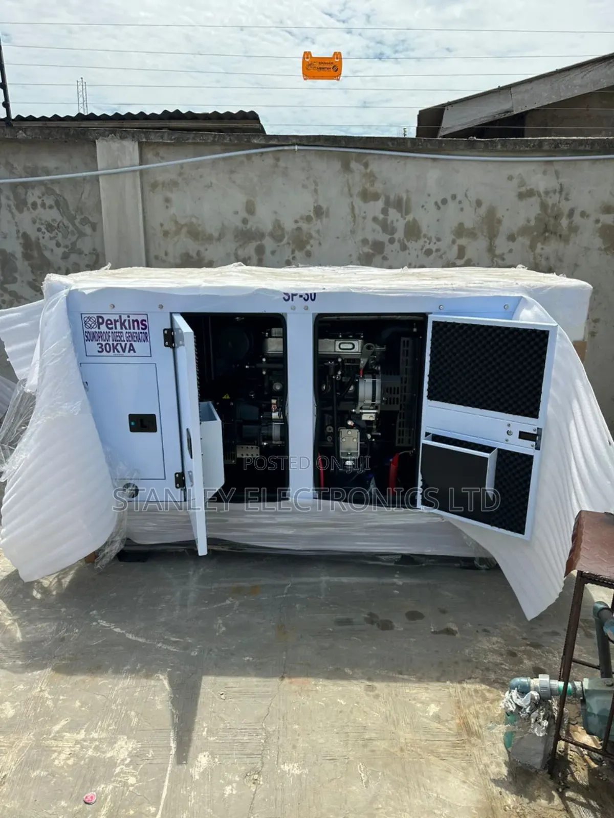 Super Silent 30kva Perkins Soundproof Generator Diesel
