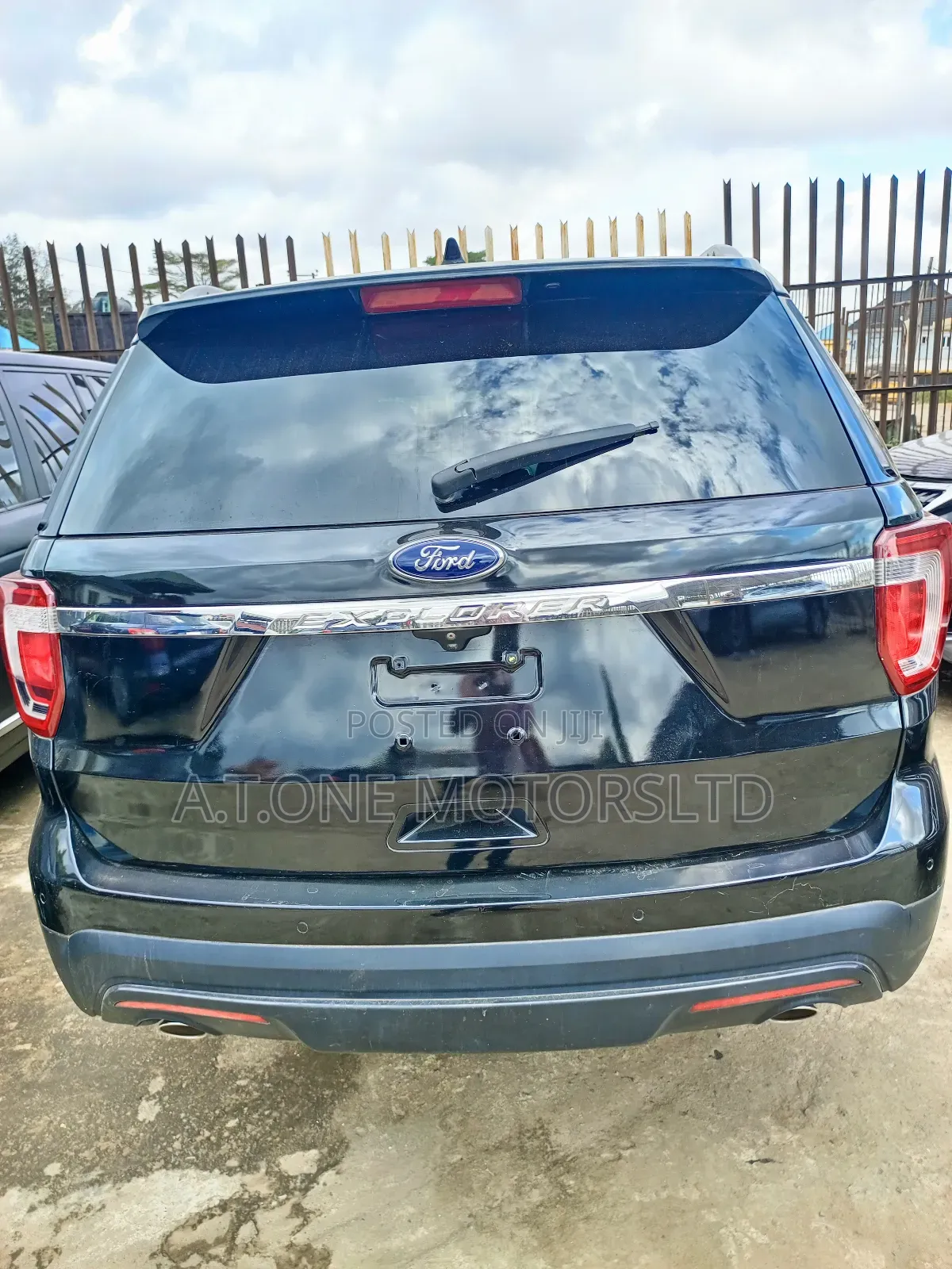 Ford Explorer 2013 Black