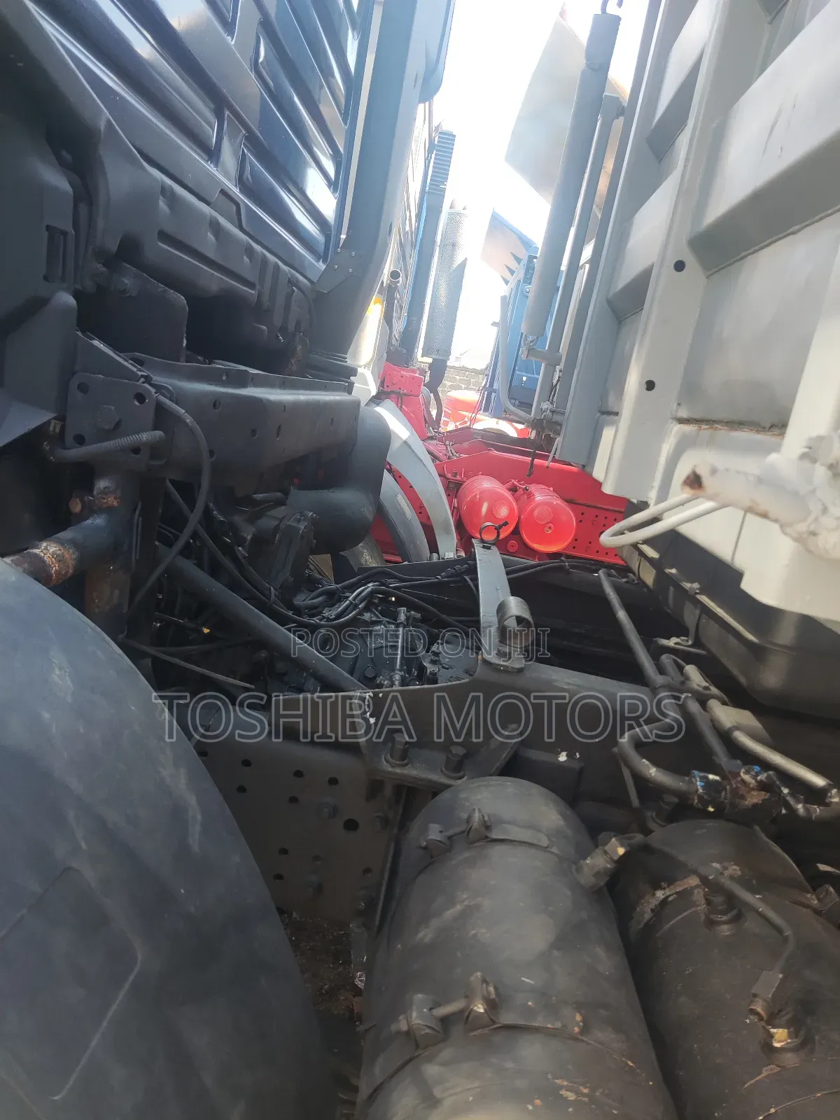 Man DIESEL 10 Tyres With Auxiliary
