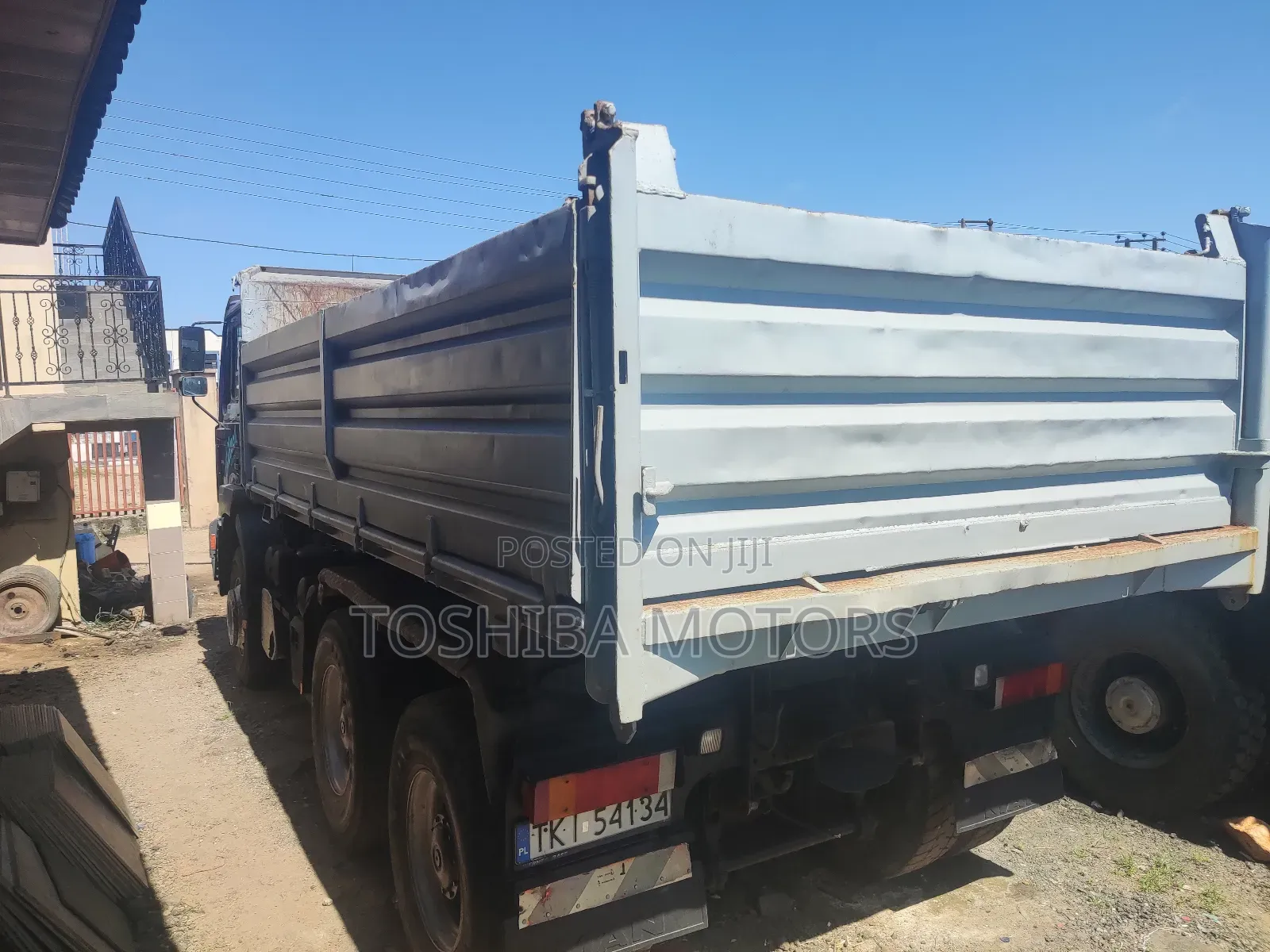 Man DIESEL 10 Tyres With Auxiliary