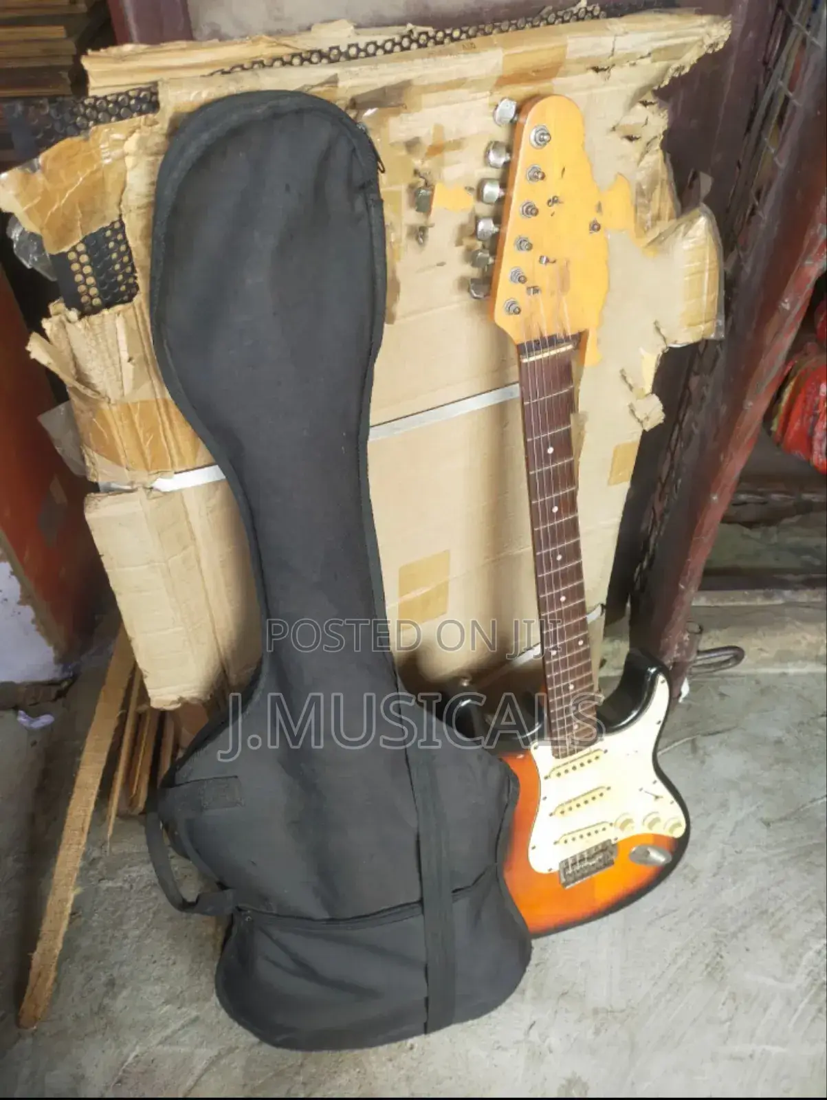 Lead Guitar With Bag and Belt