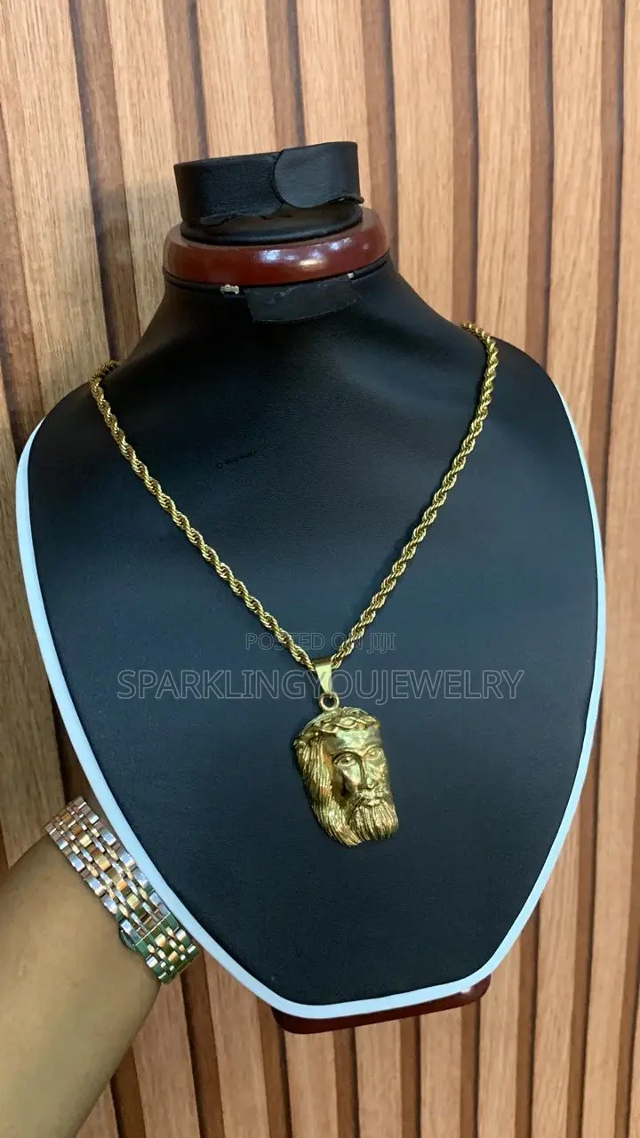 Twisted Chain Necklace