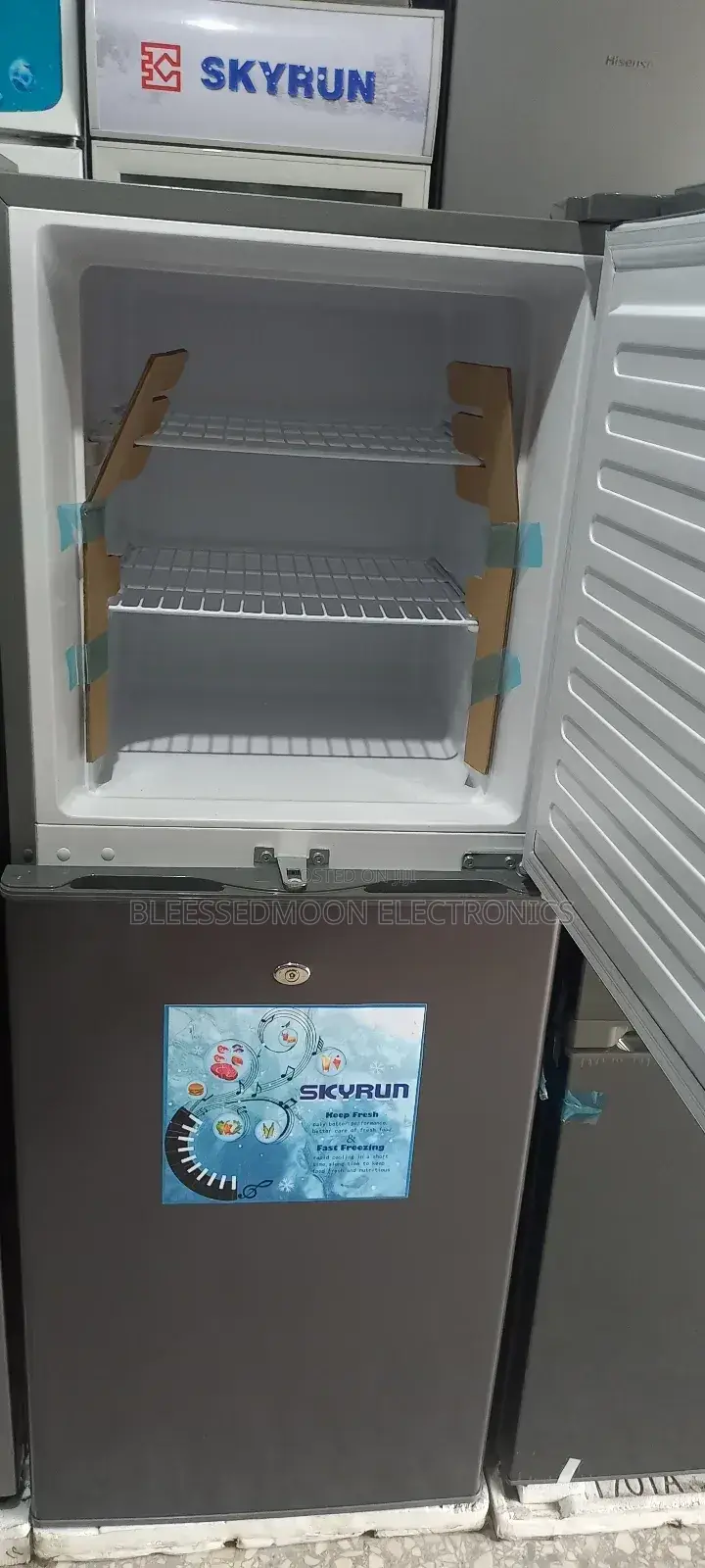 Skyrun Expert Supper Fast Freezing Standing Fridge 3yrs G