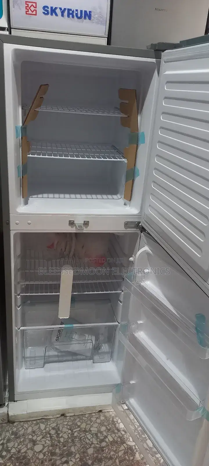Skyrun Expert Supper Fast Freezing Standing Fridge 3yrs G