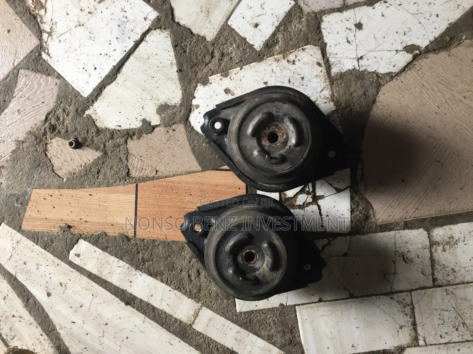 Engine Seat ML 350(W164)