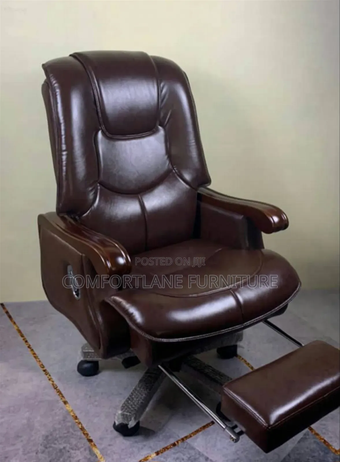 Executive Recliner Office Chair With Footrest And Massage