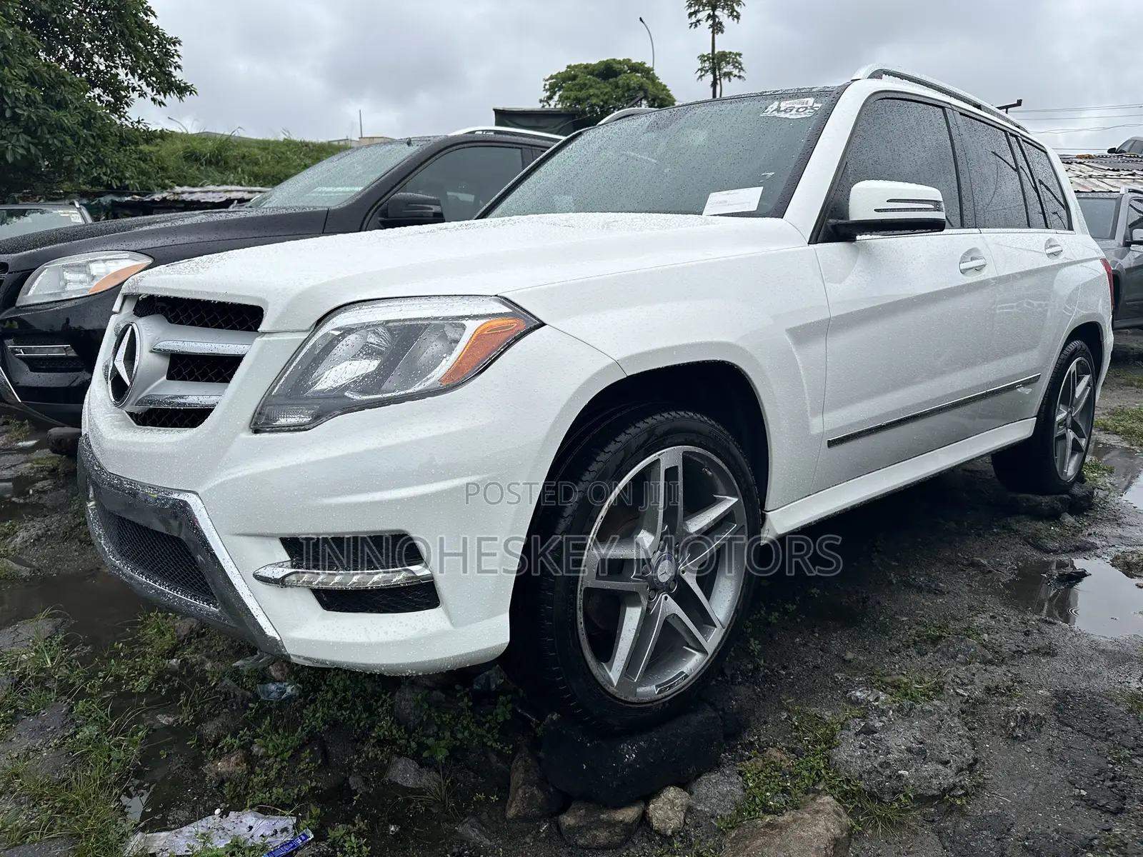 Mercedes-Benz GLK-Class 350 2014 Silver