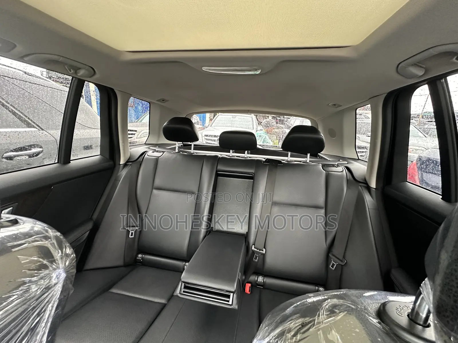 Mercedes-Benz GLK-Class 350 2014 Silver