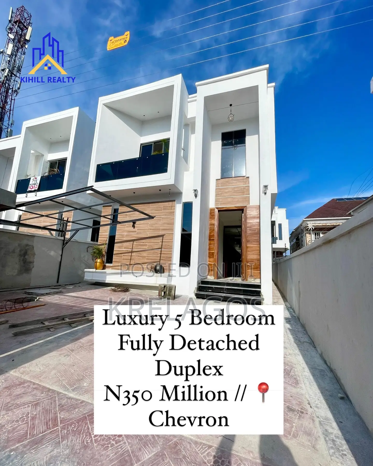 5bdrm Duplex in Chevron for sale