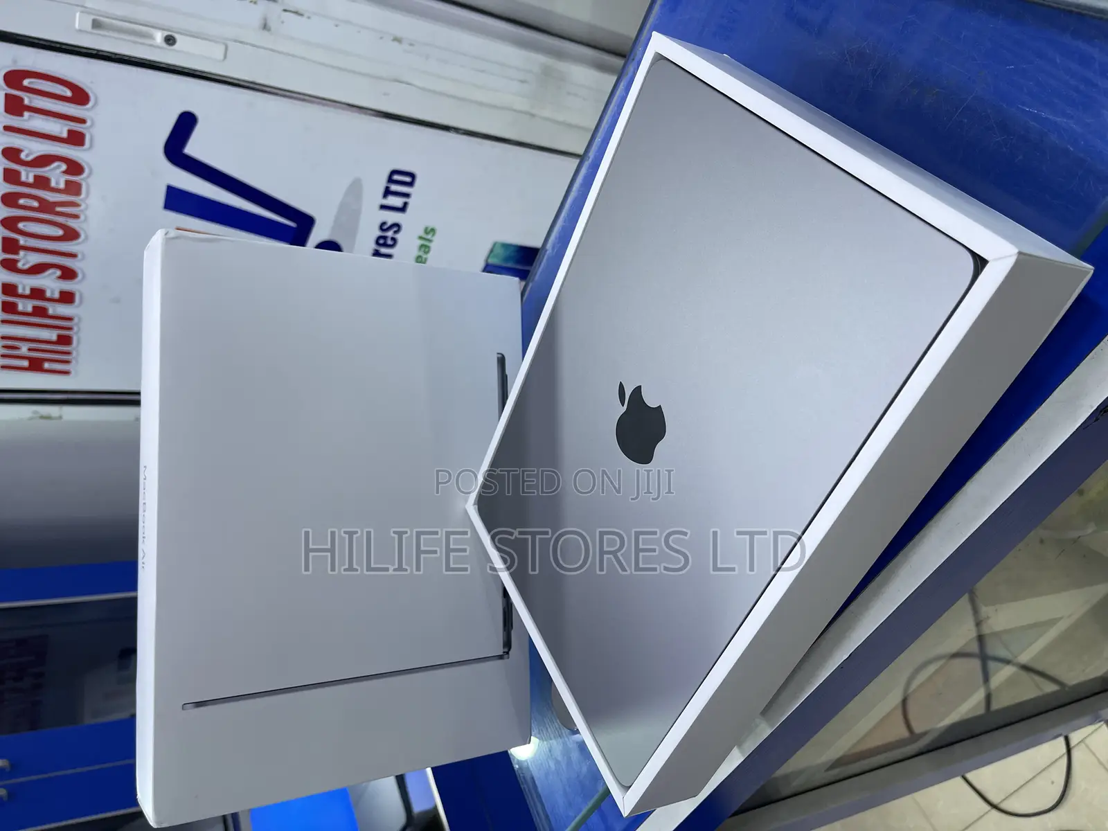 Laptop Apple MacBook Air 2022 M2 16GB Apple M2 SSD 256GB