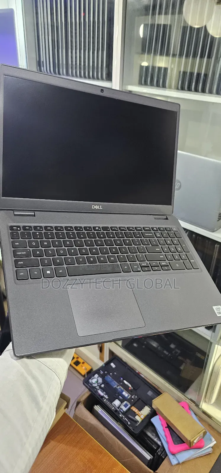 Laptop Dell Latitude 3510 8GB Intel Core I5 SSD 256GB