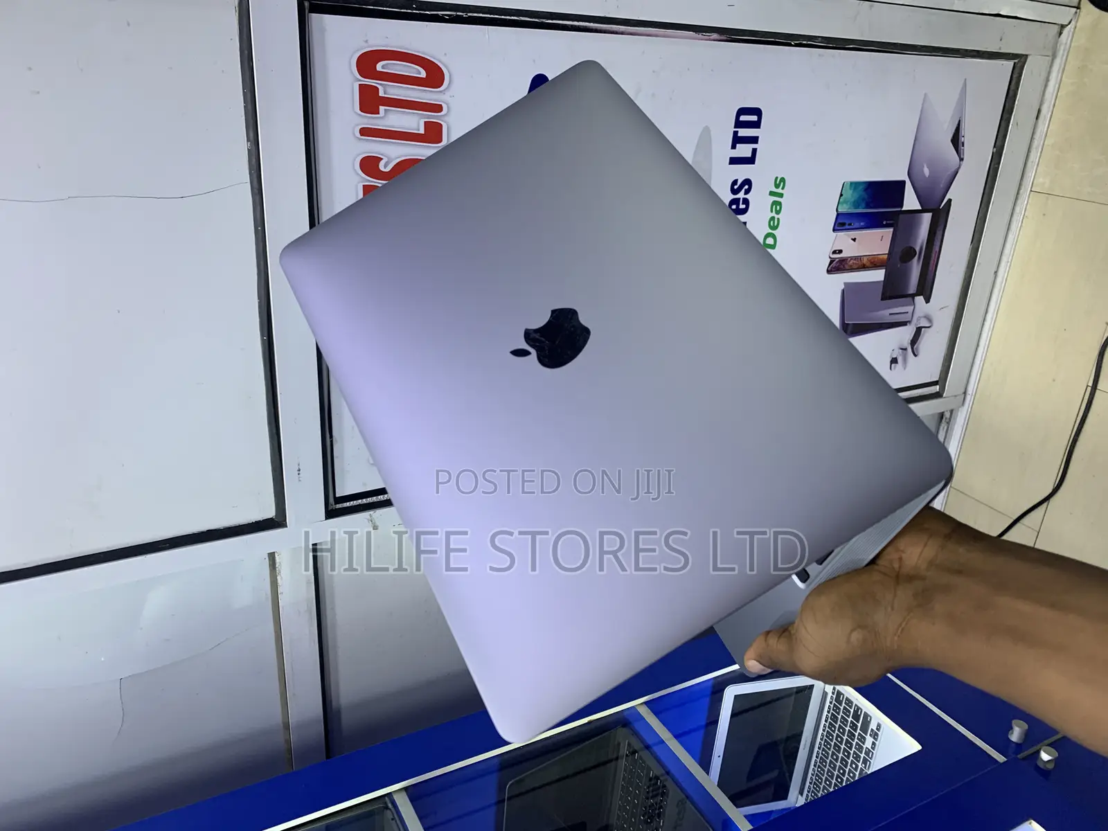 Laptop Apple MacBook Pro 2020 M1 8GB Apple M1 SSD 512GB