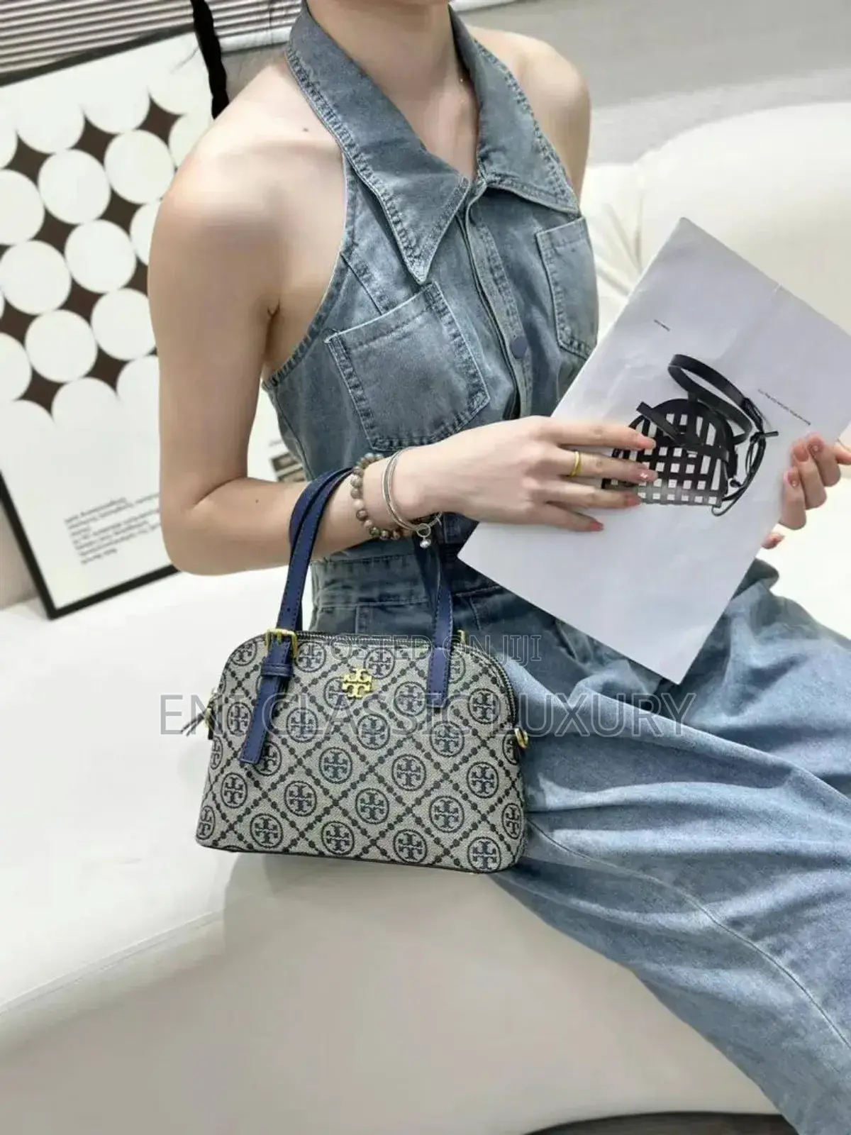 Tory Burch Midi Bags Available in Colours Come With Box