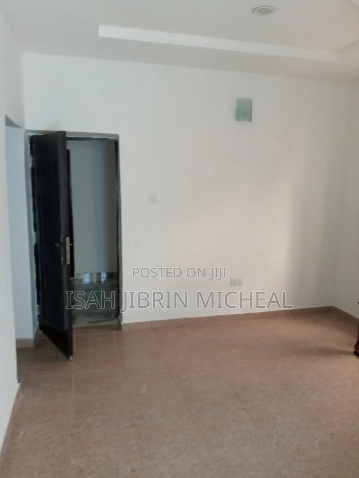 2bdrm Block of Flats in F14 Behind Dantata, Kubwa for rent