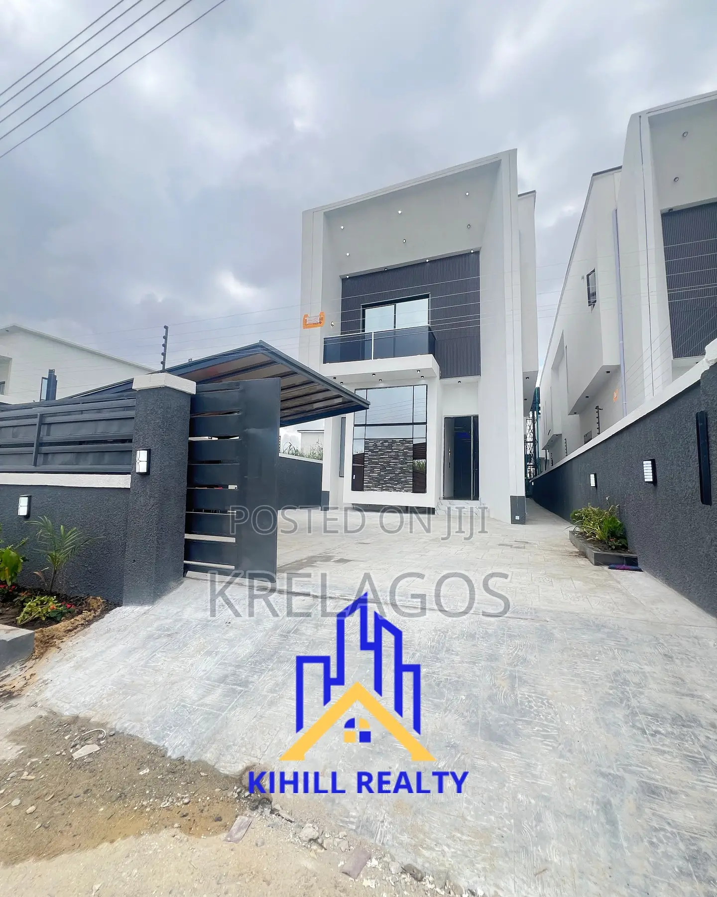 5bdrm Duplex in Ado / Ajah for sale
