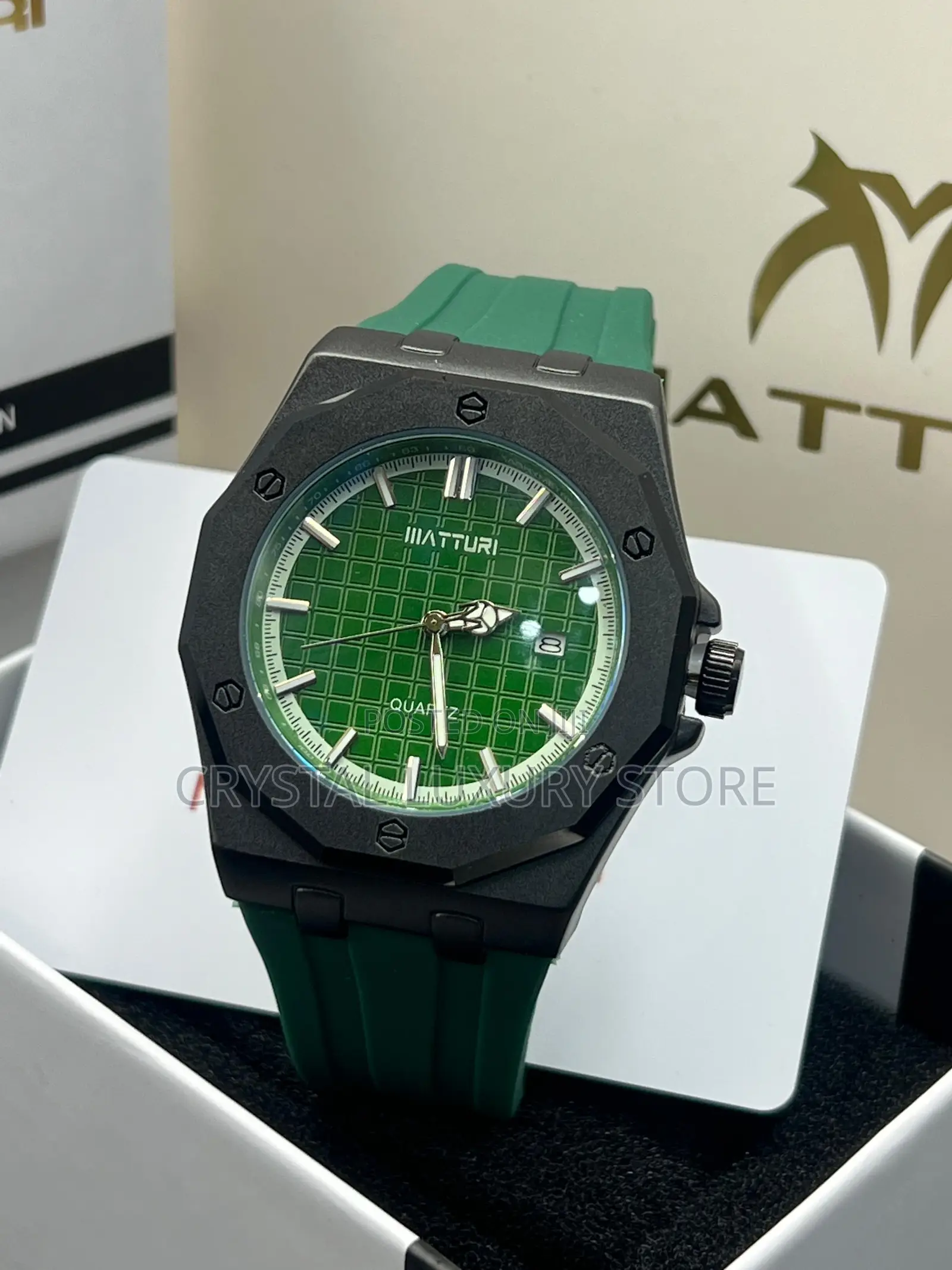 Maturi Quality Luxury Men Rubber Strap Wristwatch