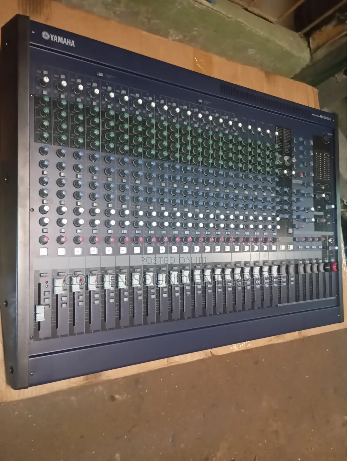 Yamaha Flat Mixers 24channel