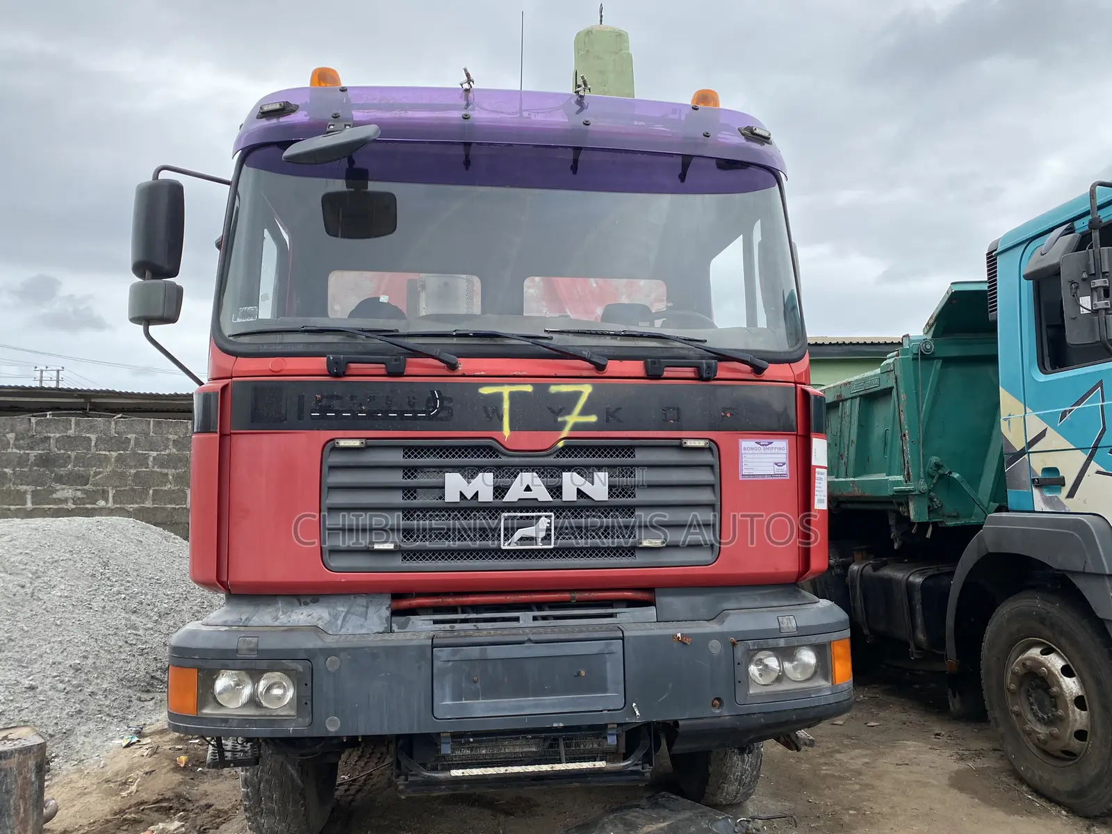 Man DIESEL Tipper 12-Tyres (45-Tons)