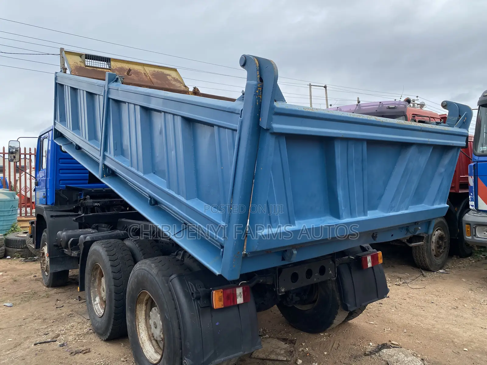 Man DIESEL 10-Tyres Tipper (30-Tons)