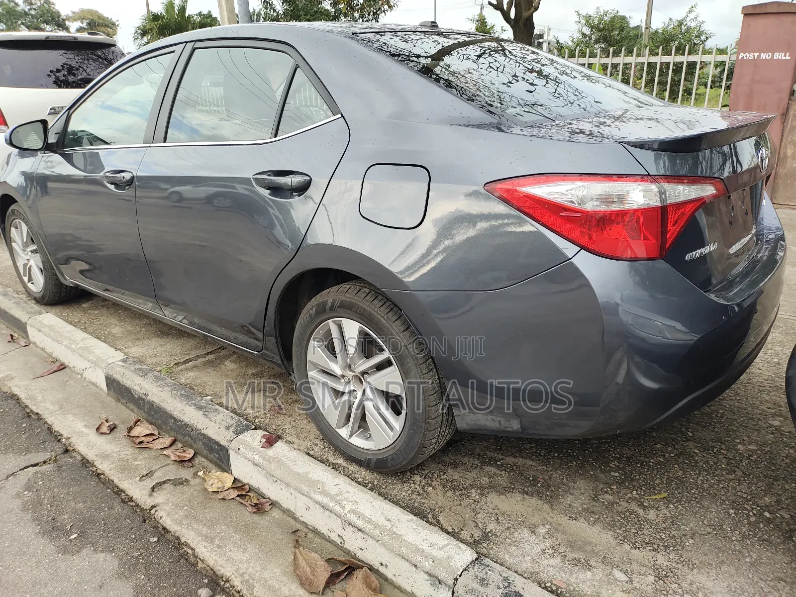 Toyota Corolla 2015 Gray