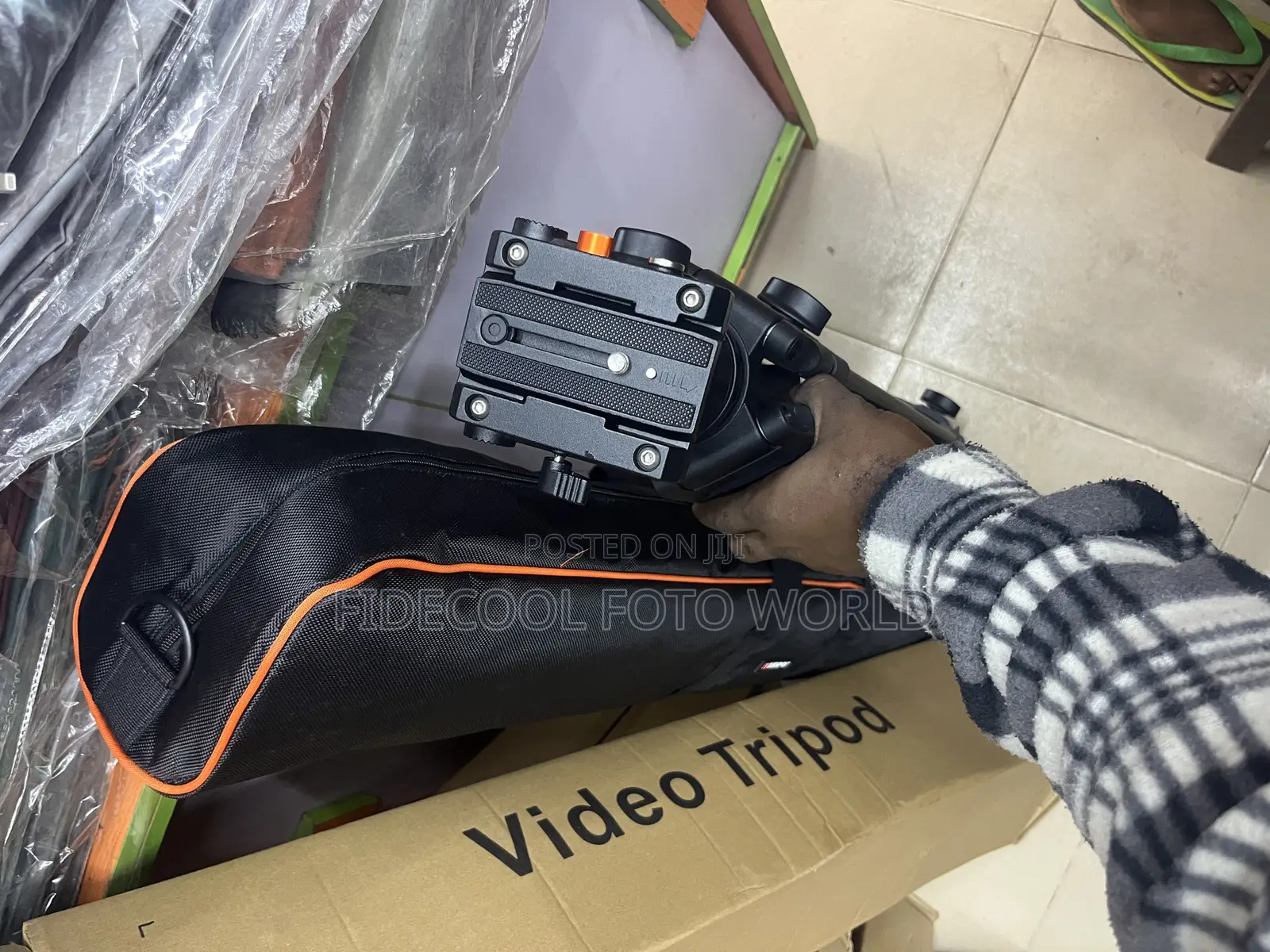 Triopo Dv 965 Heavy Duty Tripod