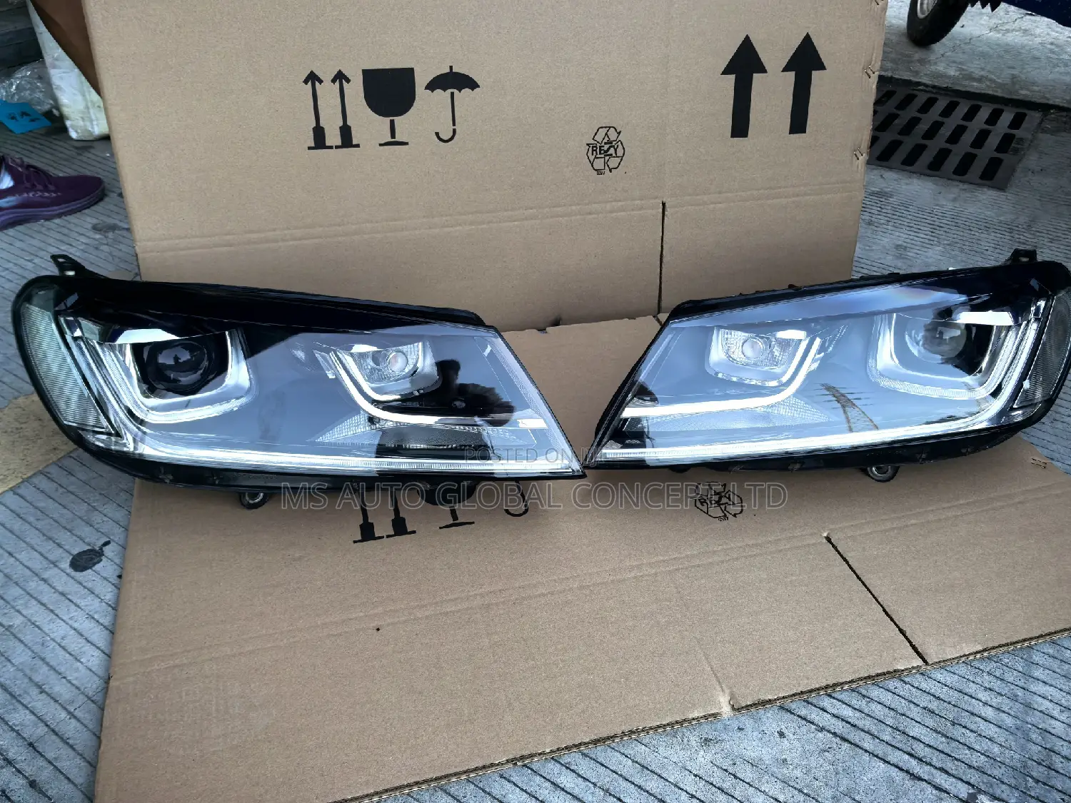 Volkswagen Touareg 2017 Headlights