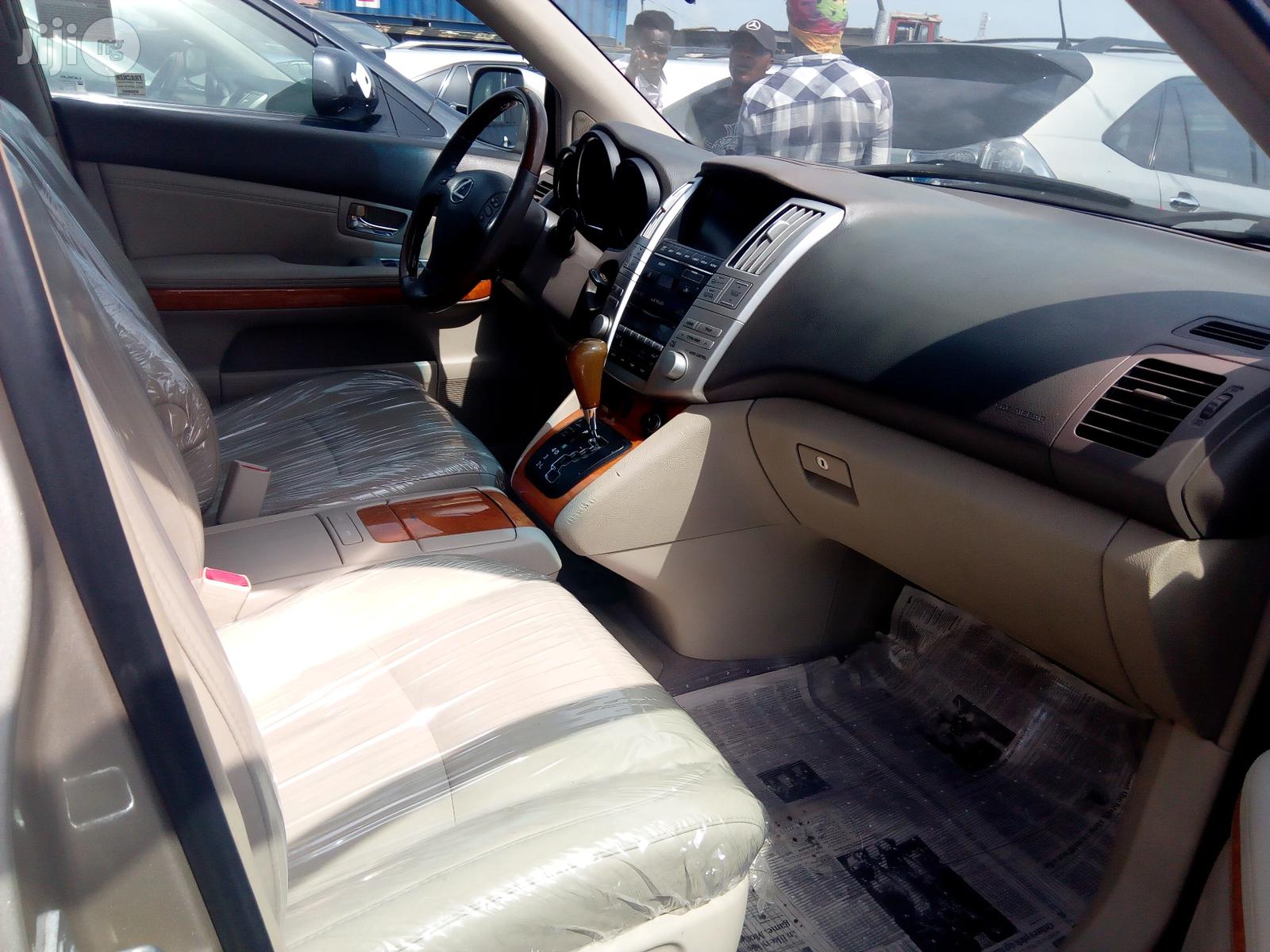 Lexus RX 350 AWD 2009 Gold