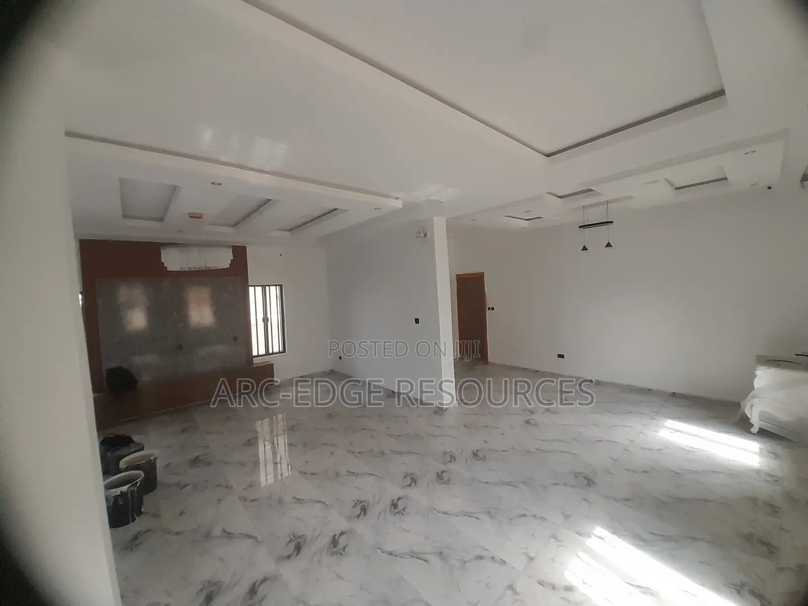 5bdrm Duplex in Apple Junction for sale