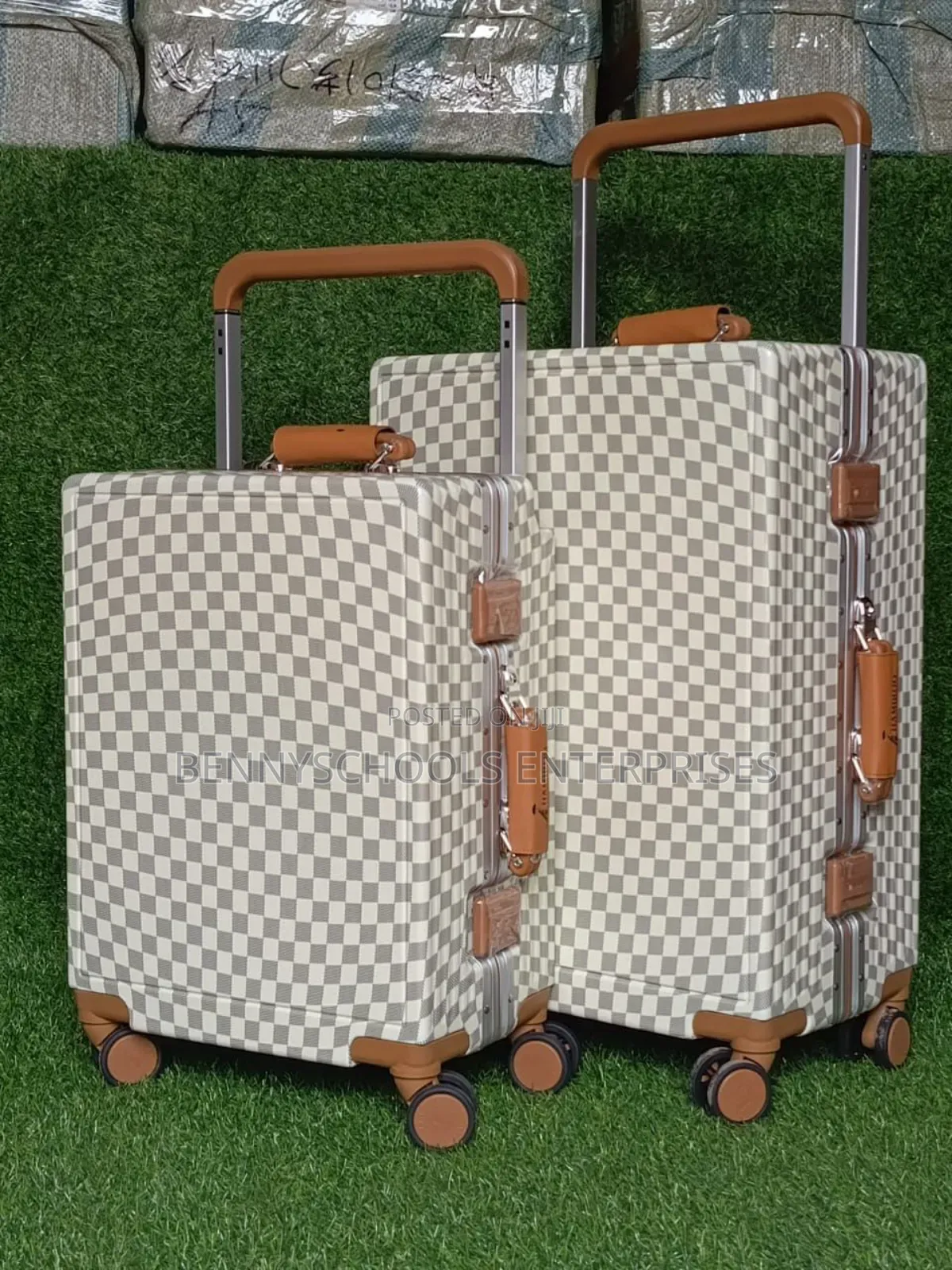Set of 2 Designer Wide Pole Boxes