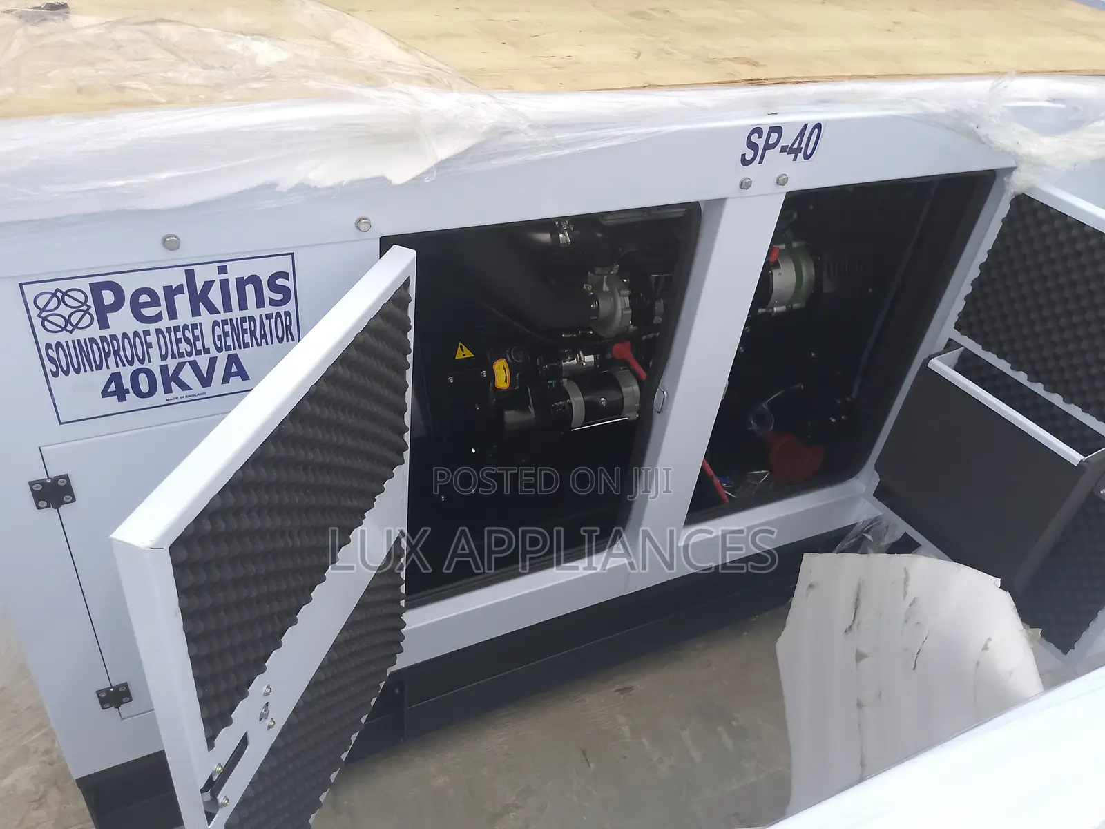 High Quality Soundproof Diesel Perkins Generator