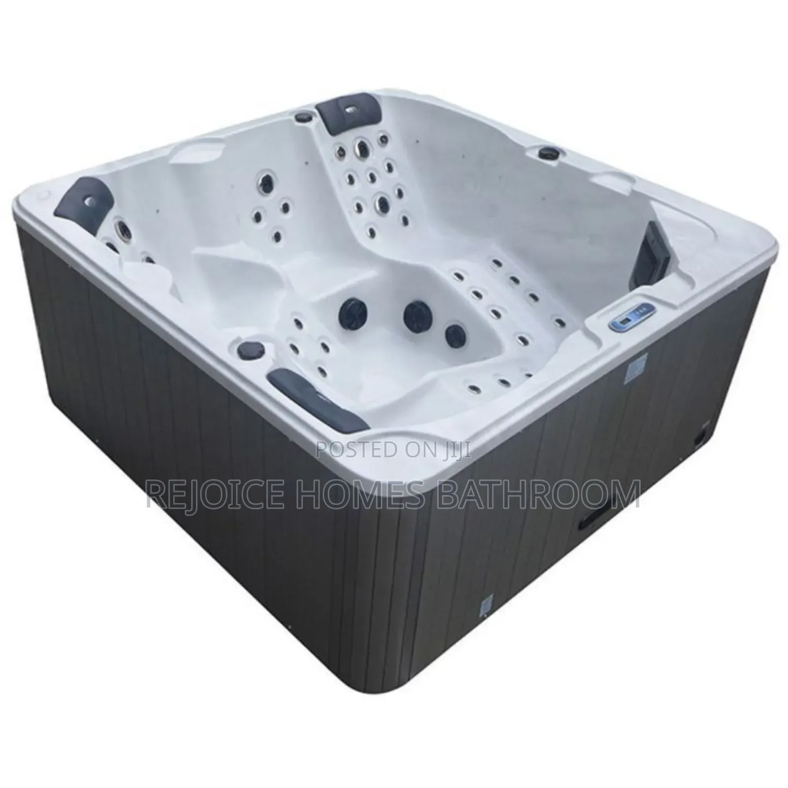 Luxury 5 Seater Spa Jacuzzi With Tv Outdoor Jacuzzi