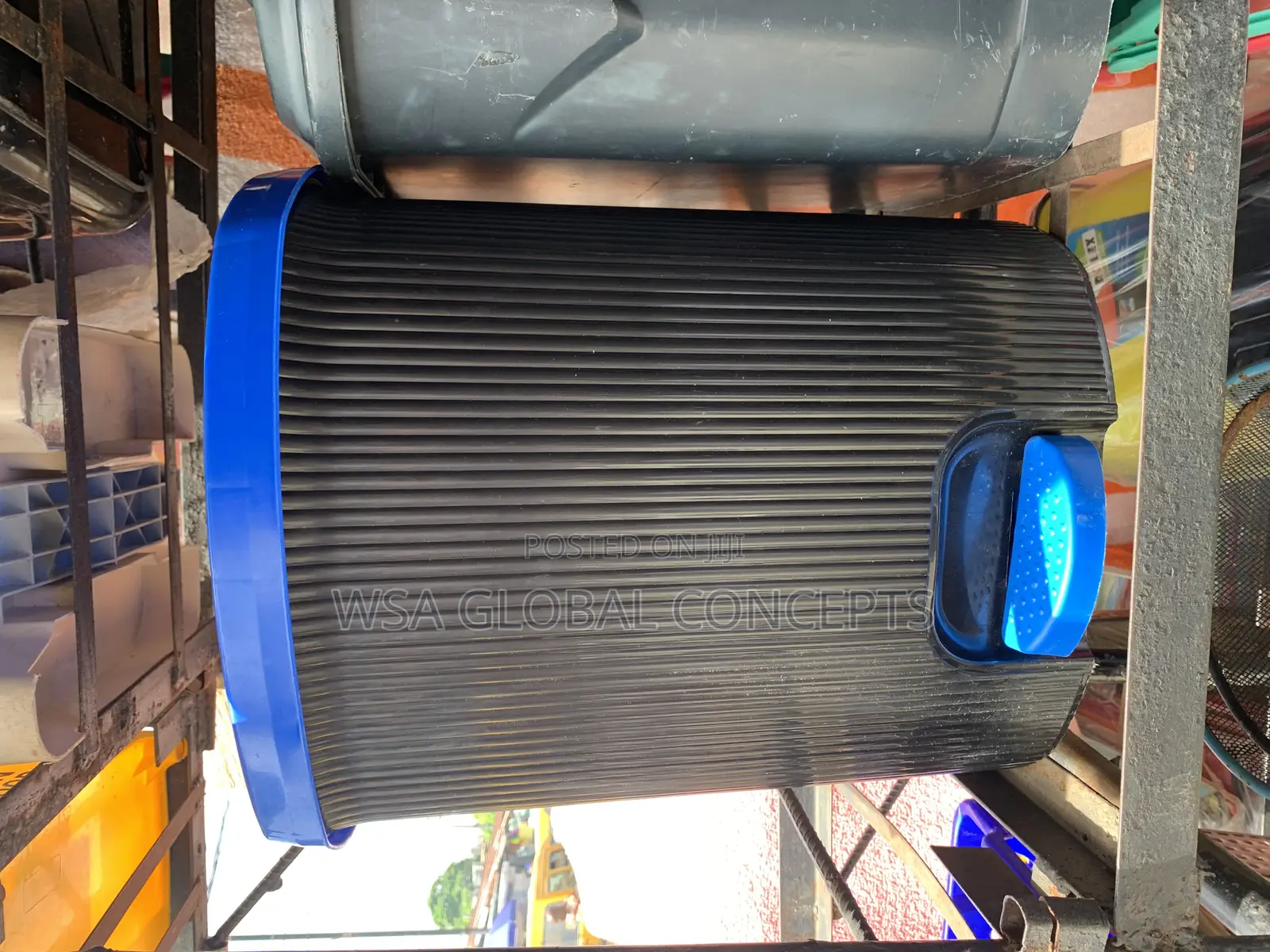 30 Liters Pedal Waste Black/Blue