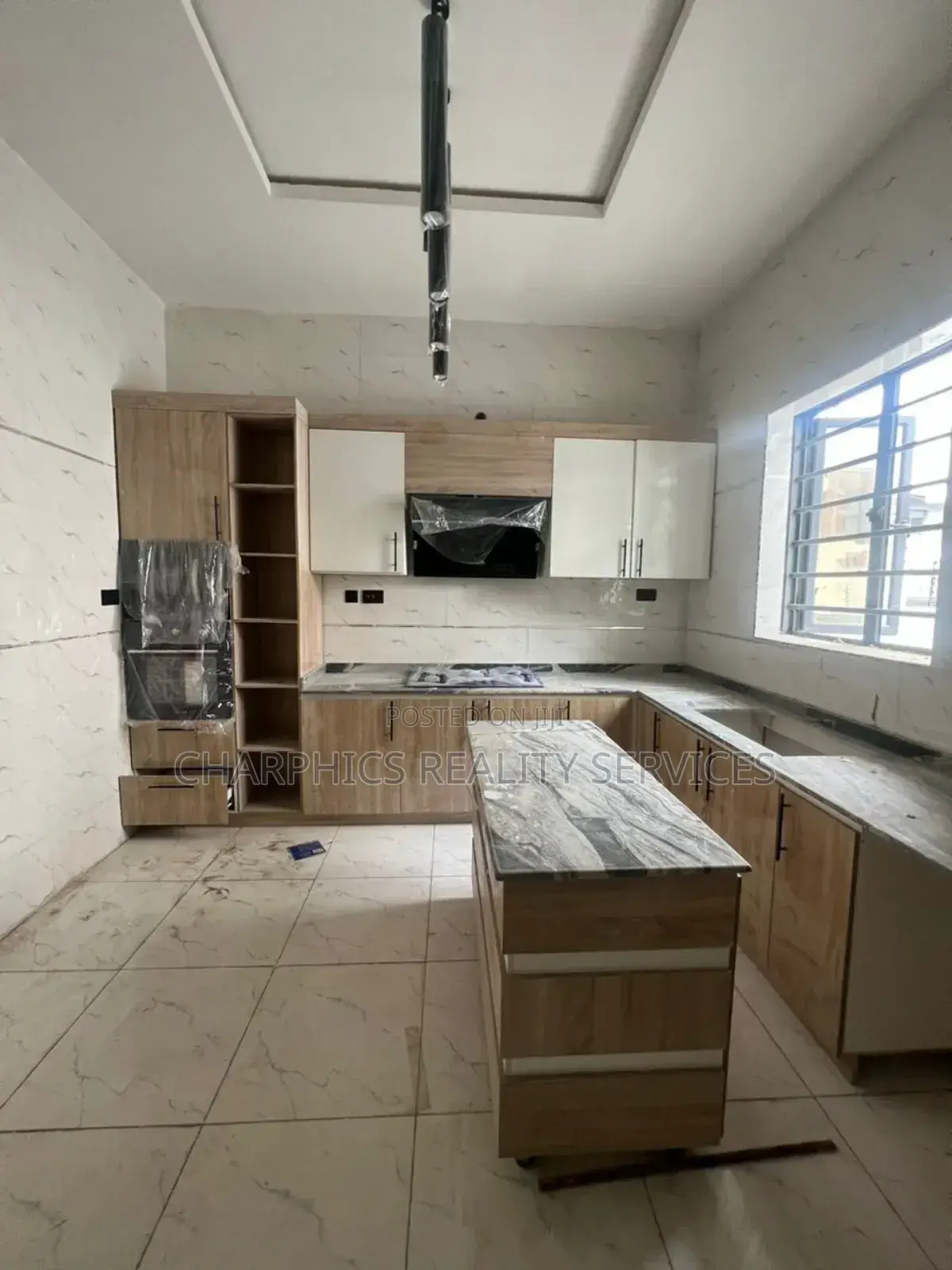 4bdrm Duplex In Lekki For Sale