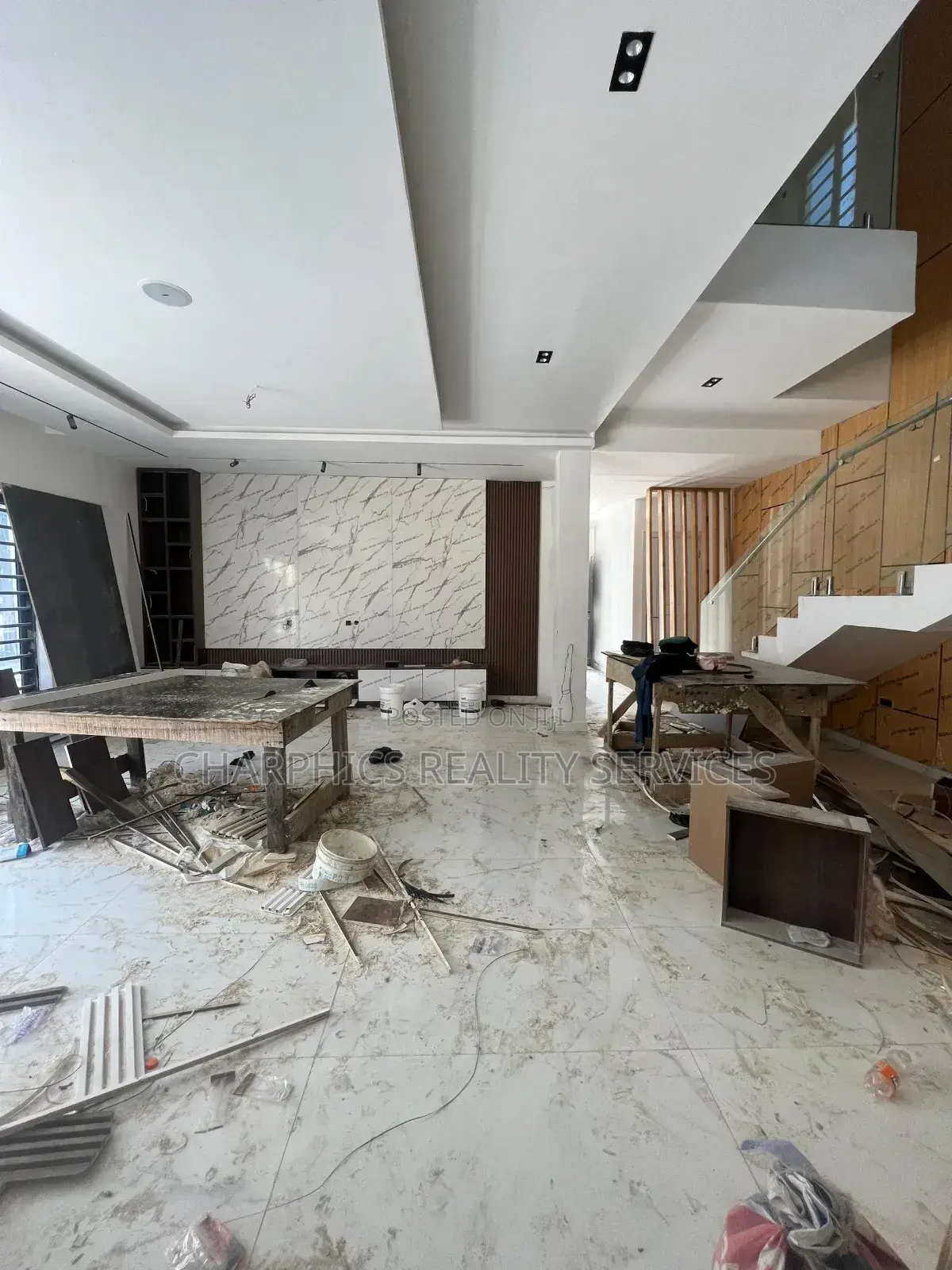 5bdrm Duplex in Lekki for sale