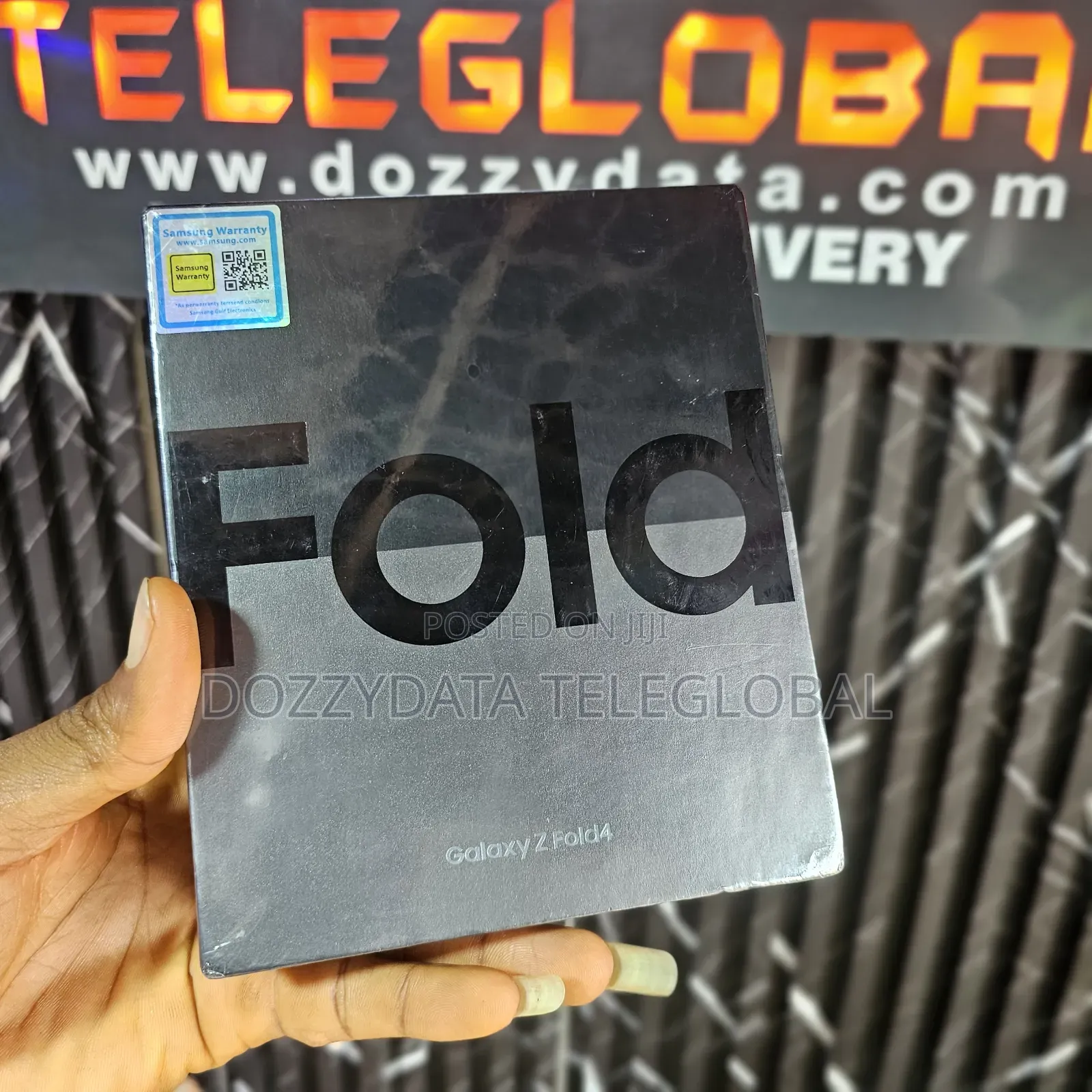 New Samsung Galaxy Z Fold4 512 GB