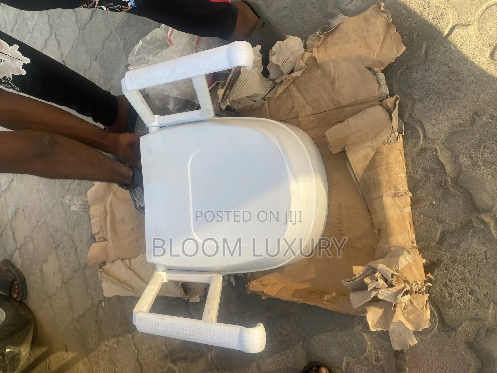 Disable Toilet Seat Cover With Handle