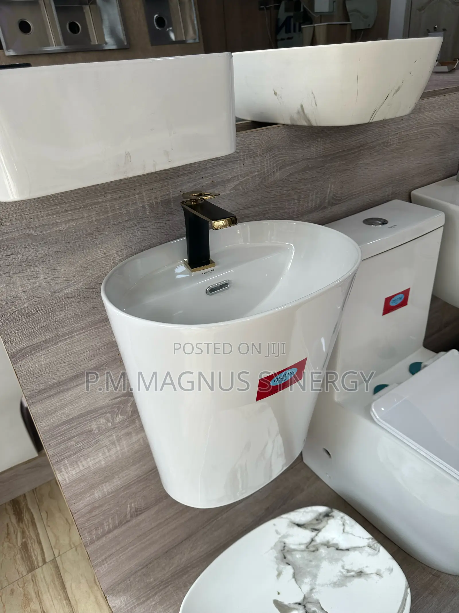 England Standard Hanging Basin