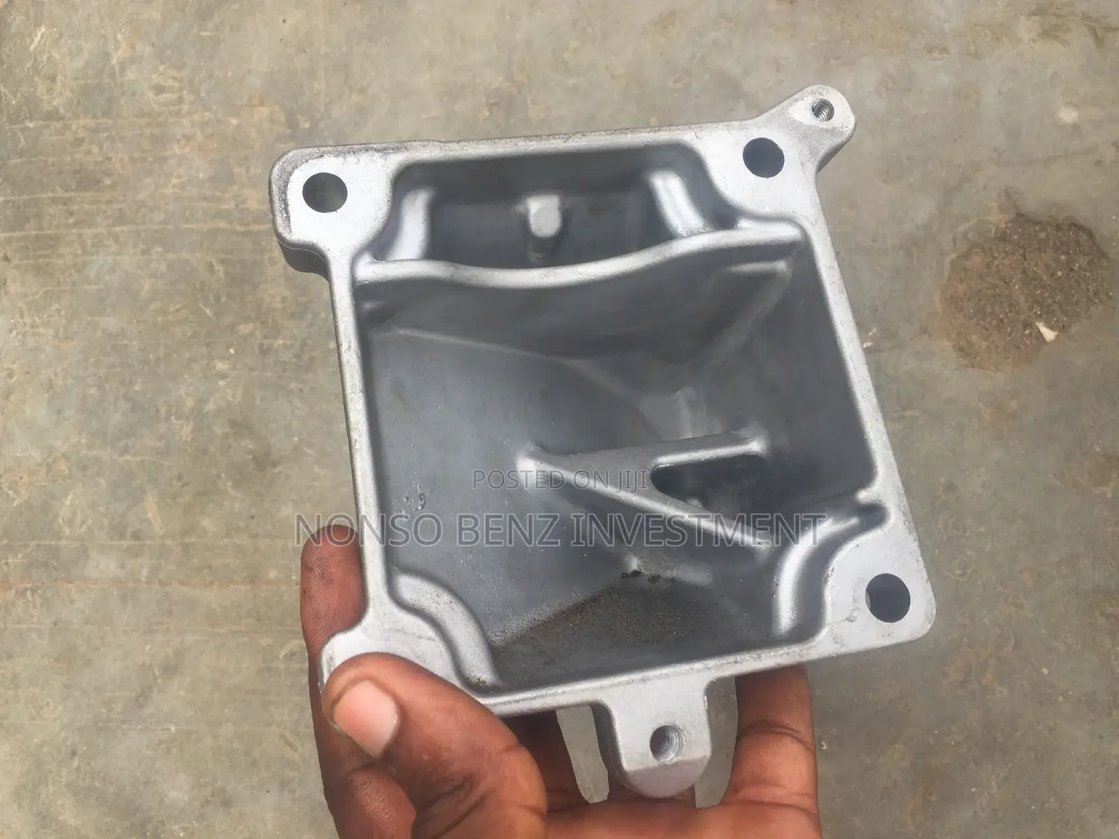 Engine Hanger Ml 350(166),Gle Right Hand Side