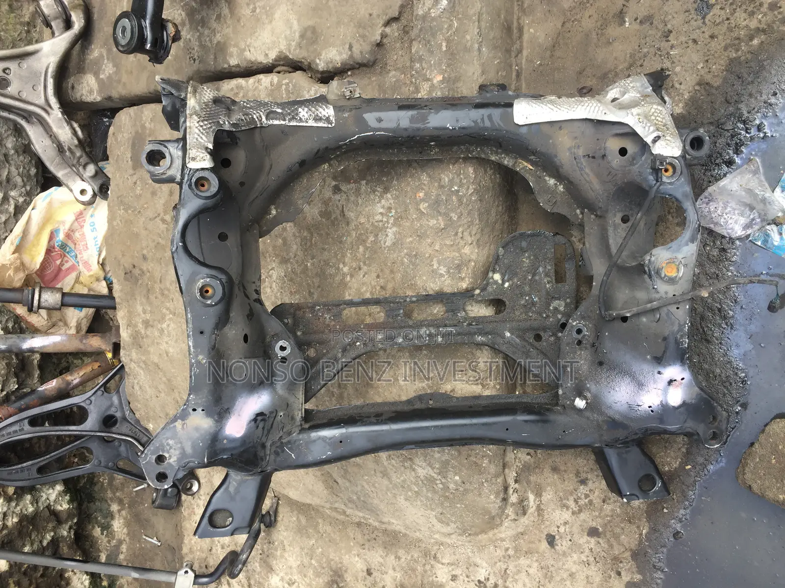 Engine Beam C300(204)