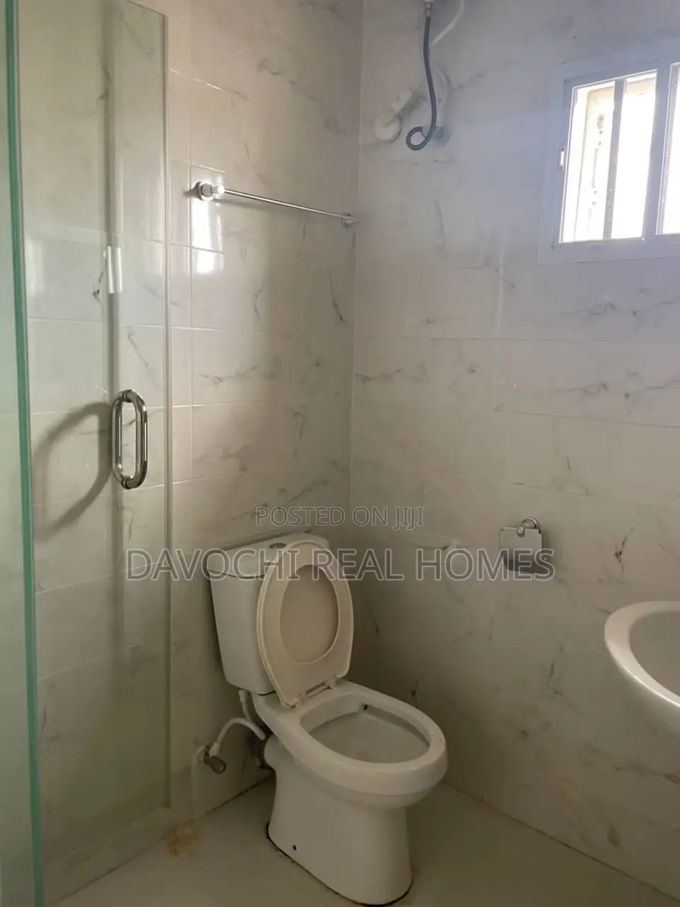 4bdrm Duplex in Lekki Expressway for rent
