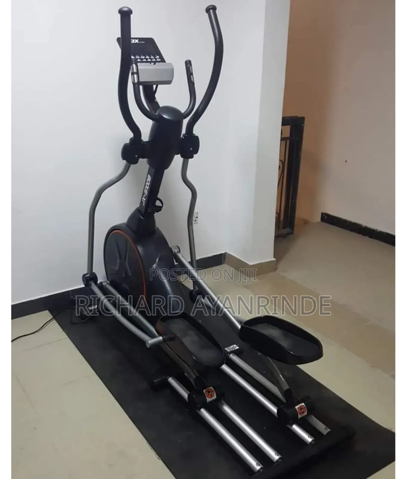 Commercial Elliptical Cross Trainer Bike